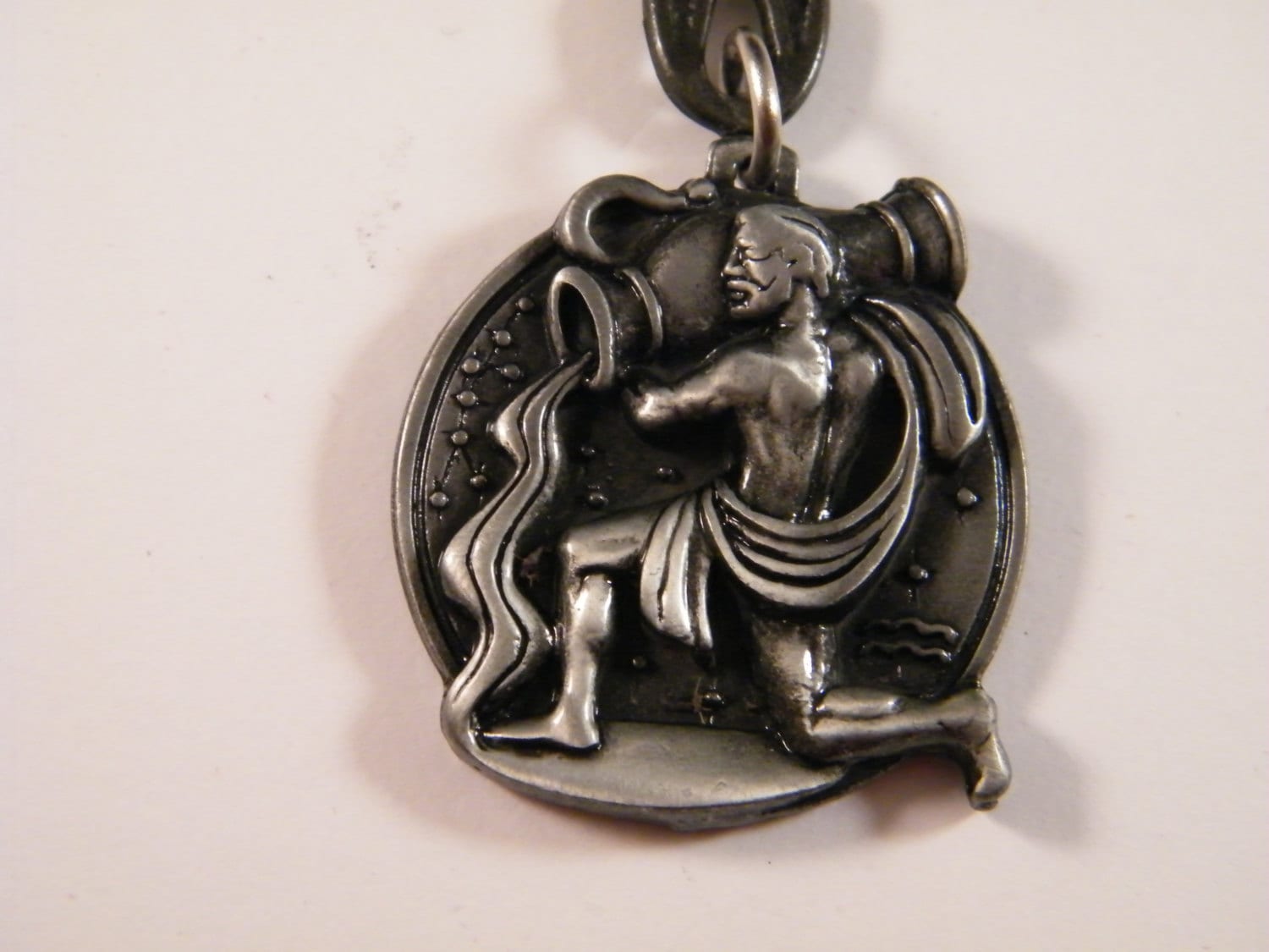 Aquarius zodiac Keyring, Horoscope Keychain, Astrology Charm, Birthday Jewelry, Aquarius Pendant, Birthday Gift, Bag Charm, Car Accessory