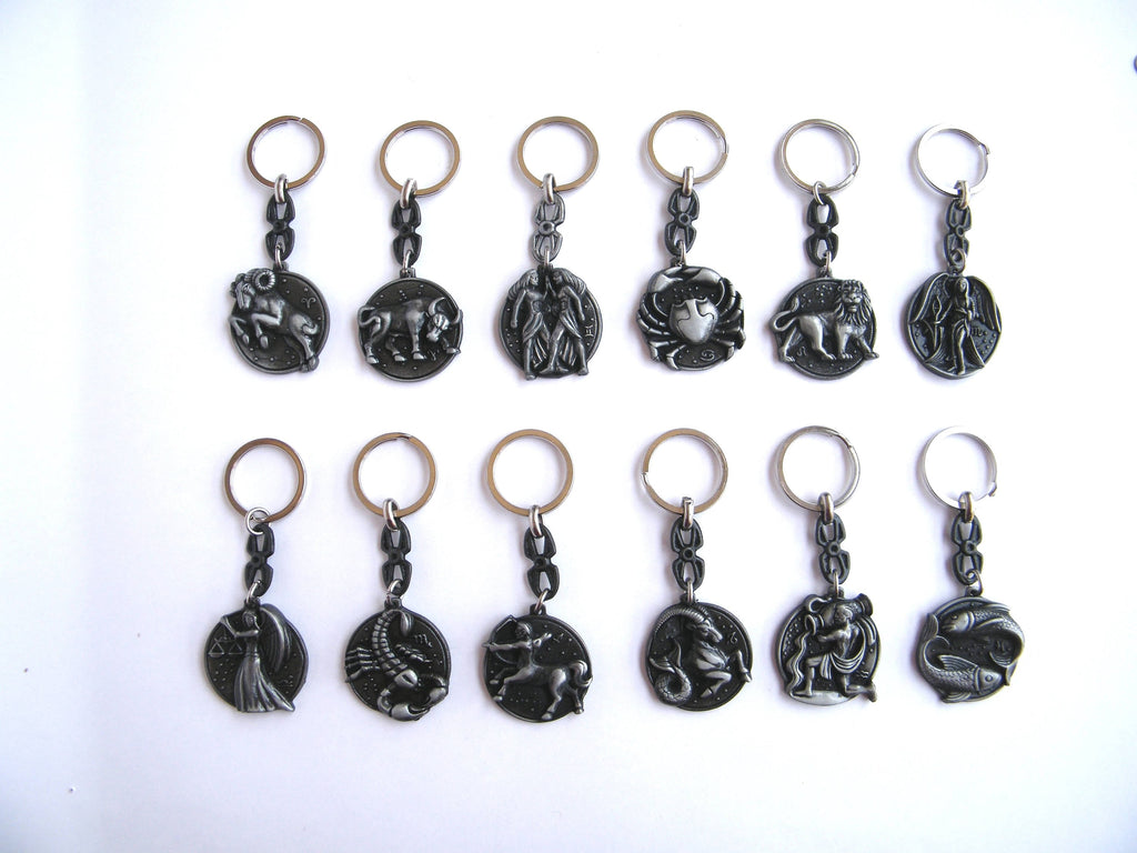 Sagittarius zodiac keychain, zodiac keyring, astrology charm, horoscope pendant, Sagittarus jewelry, birthday gift, bag charm, car accessory