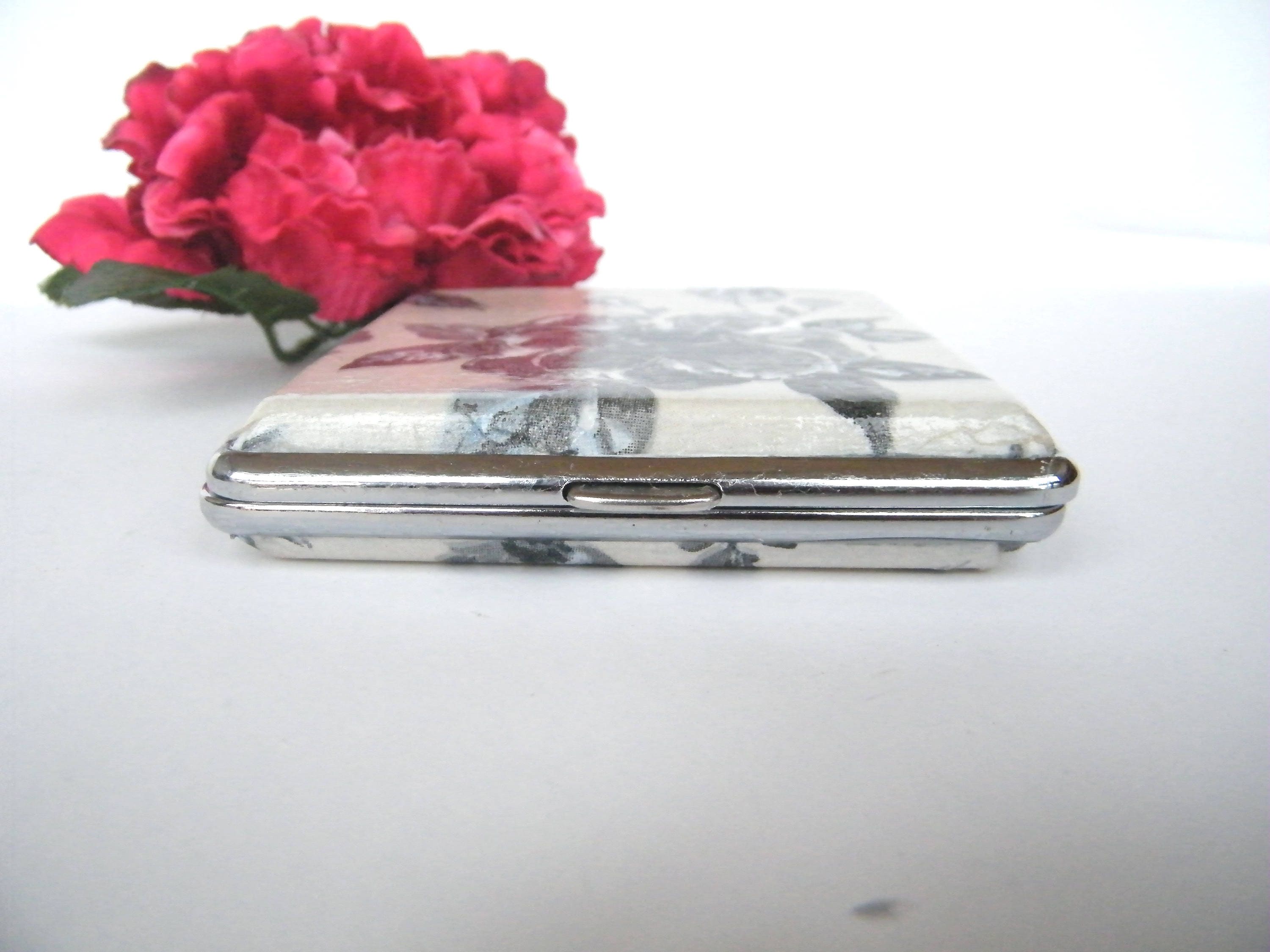 Pitillera Floral Artesanal para Mujer, Estuche para Cigarrillos King Size, Tarjetero Elegante