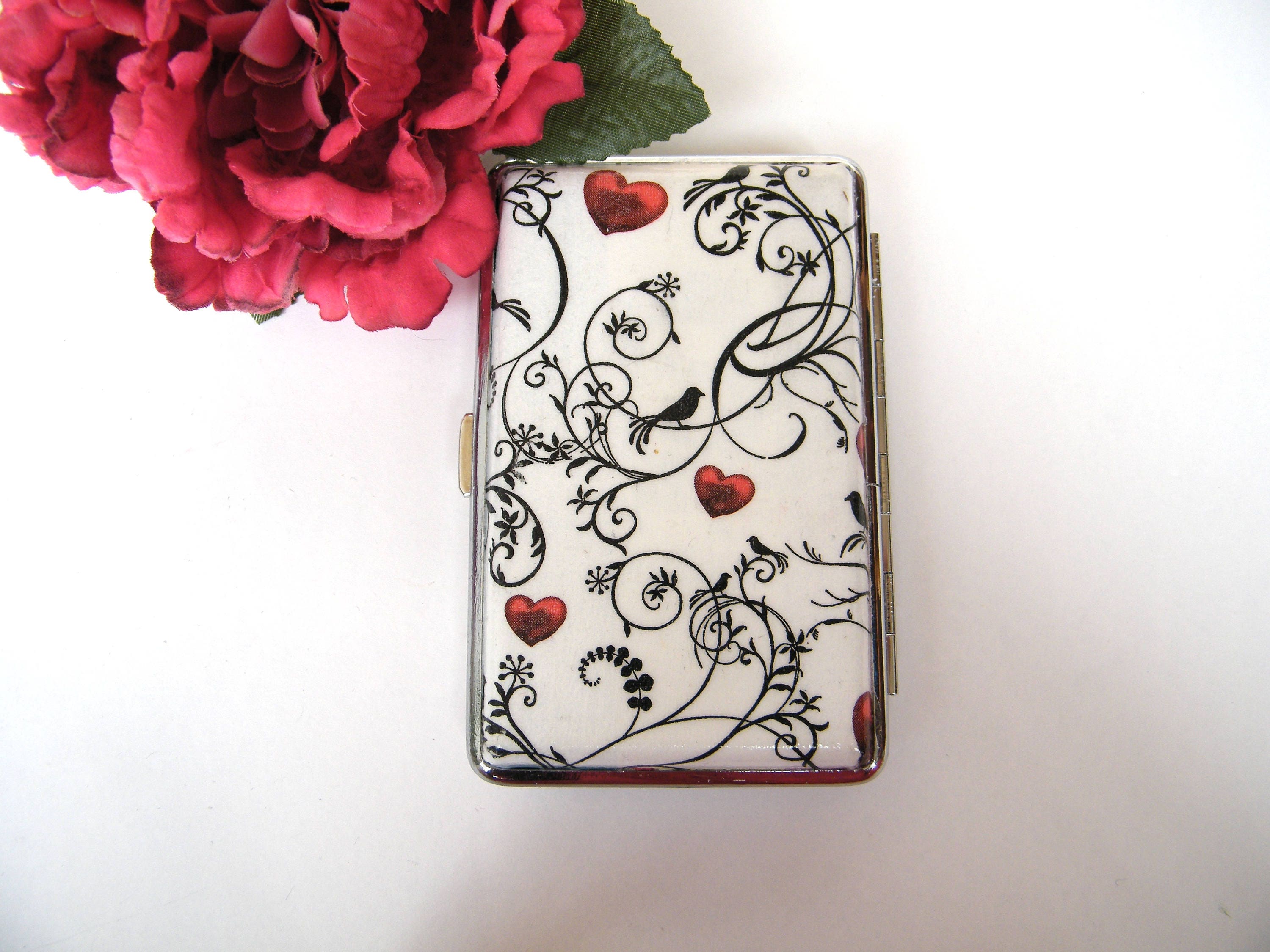 Slim 100s cigarrette case, black and white box, woman business card case, gift for smokers, elegant gift for her, credit card case for her