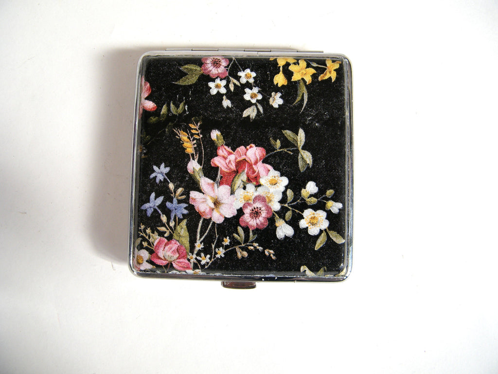 Blossom Cigarette case, smokers OOAK gift, vintage cigarrette box, metal case with flowers, elegant case, woman wallet, gift for her,