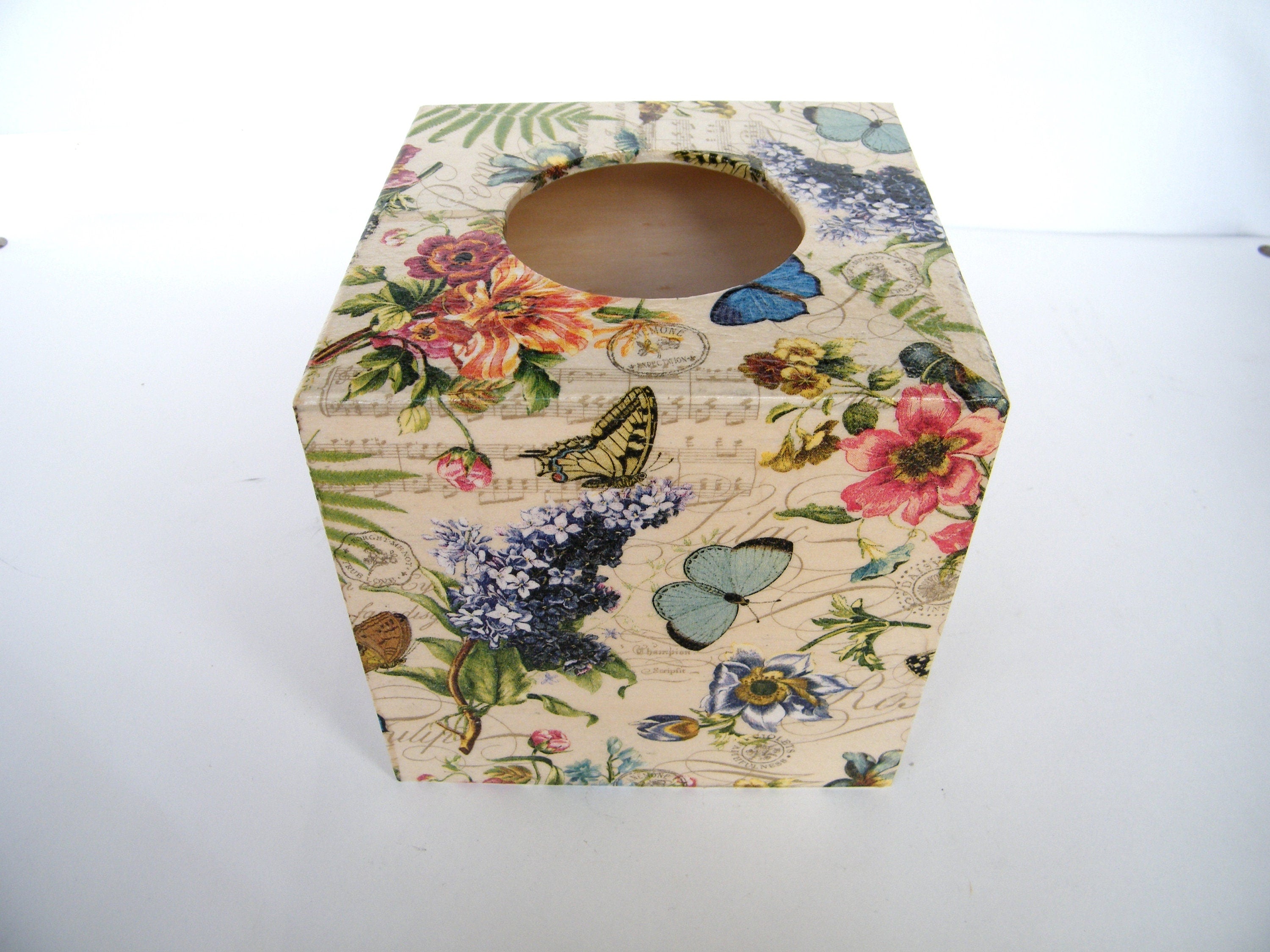 Flowers Tissue Box Cover, Square Tissue Box, Floral Napkins Box, Tissue Dispenser, Kithchen Napkins Holder, New Home Gift, Serviletten Box