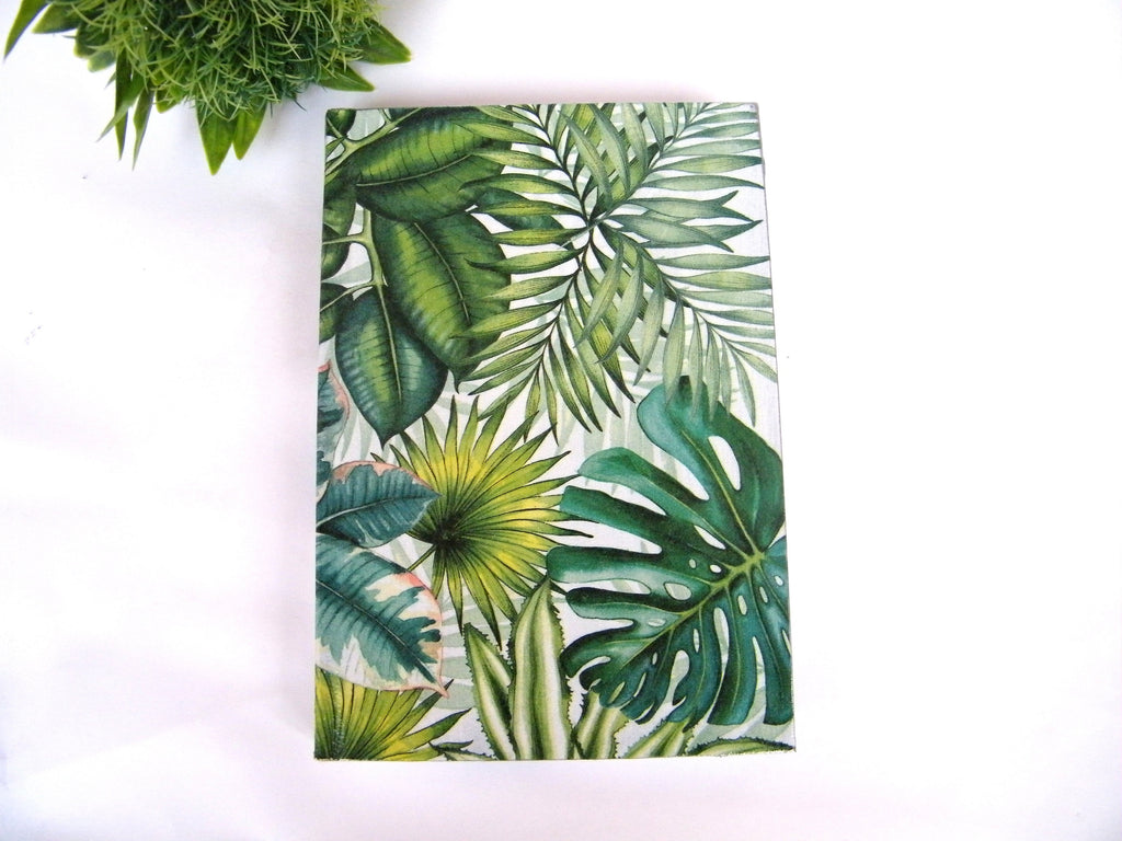 Tropical Leaf 2026 Daily Planner: Floral Jungle A5 Diary