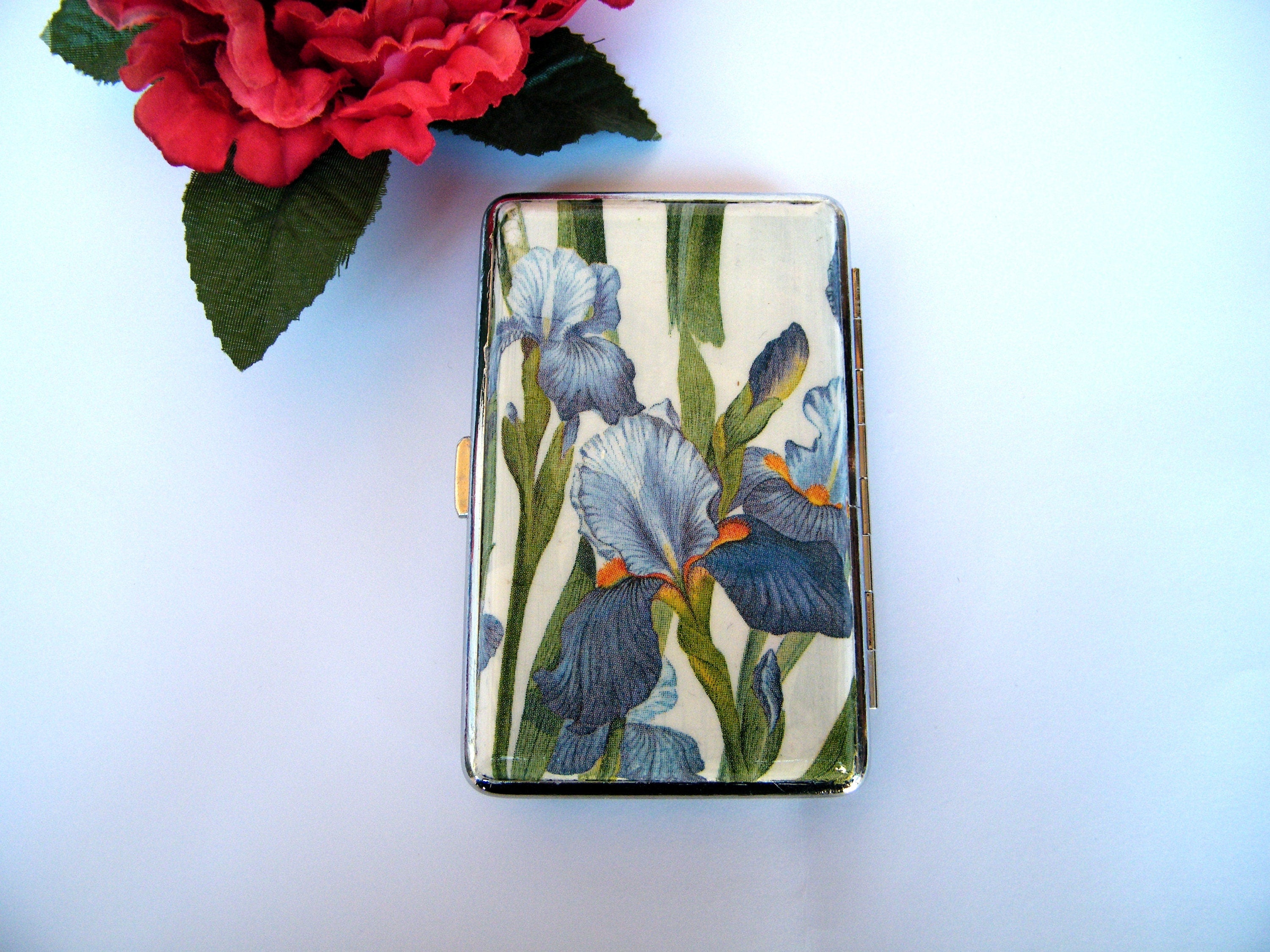 Cigarette case 100's with blue iris, business card holder, cigarrette holder for woman, credit card box, gift for smokers, clutch case