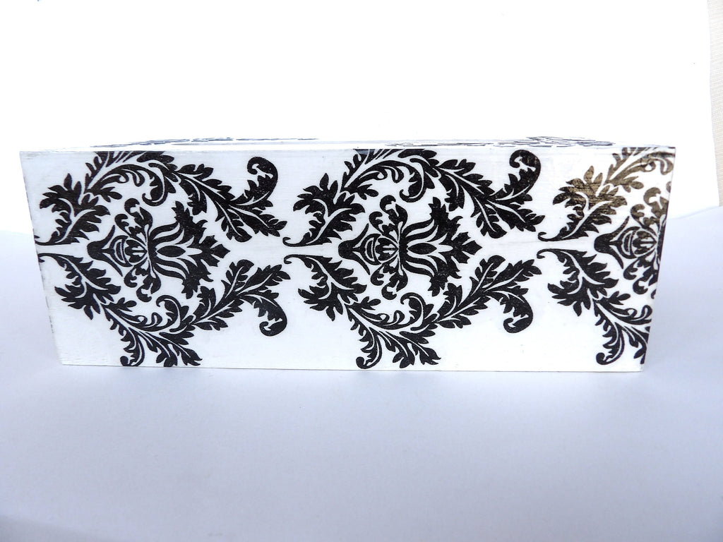 Wooden Tissue Box Cover: Black and White Damask