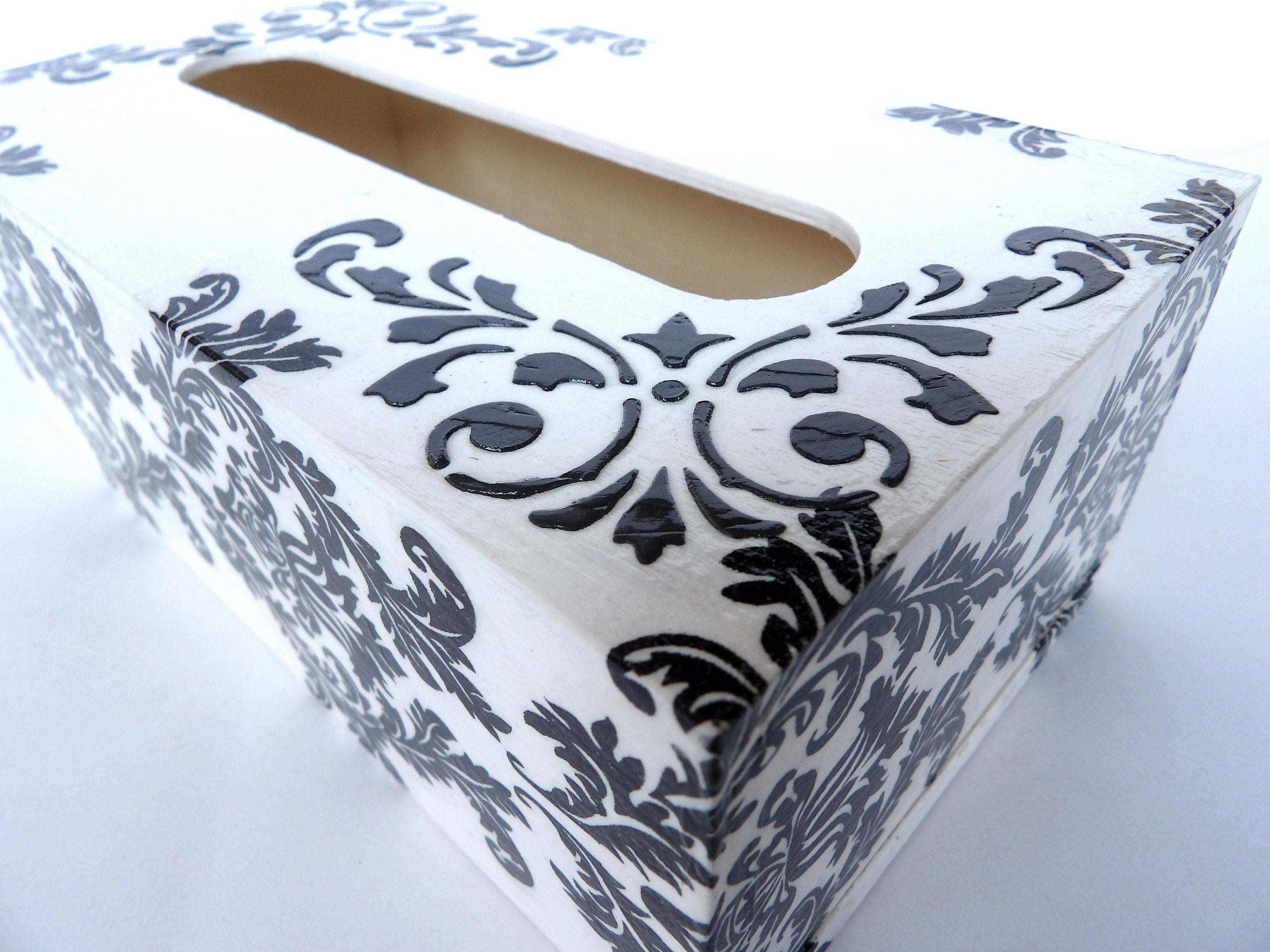 Wooden Tissue Box Cover: Black and White Damask