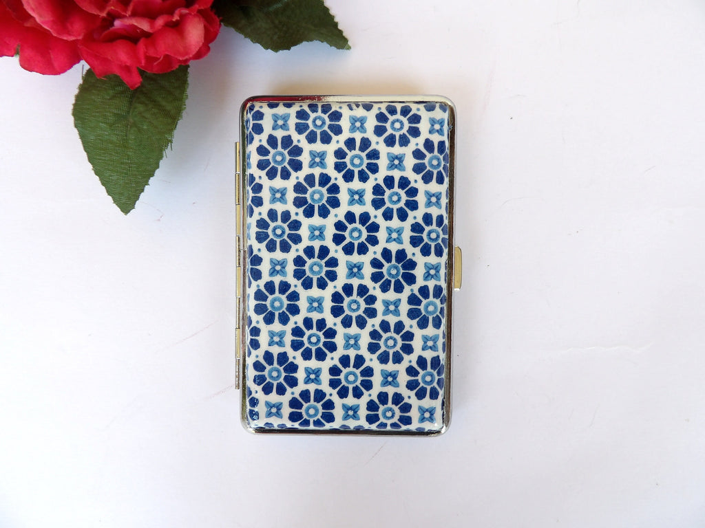 Mediterranean Tiles cigarrette case, 100's slim cigarette box, Blue White pattern, floral pattern, business card case, elegant gift for her