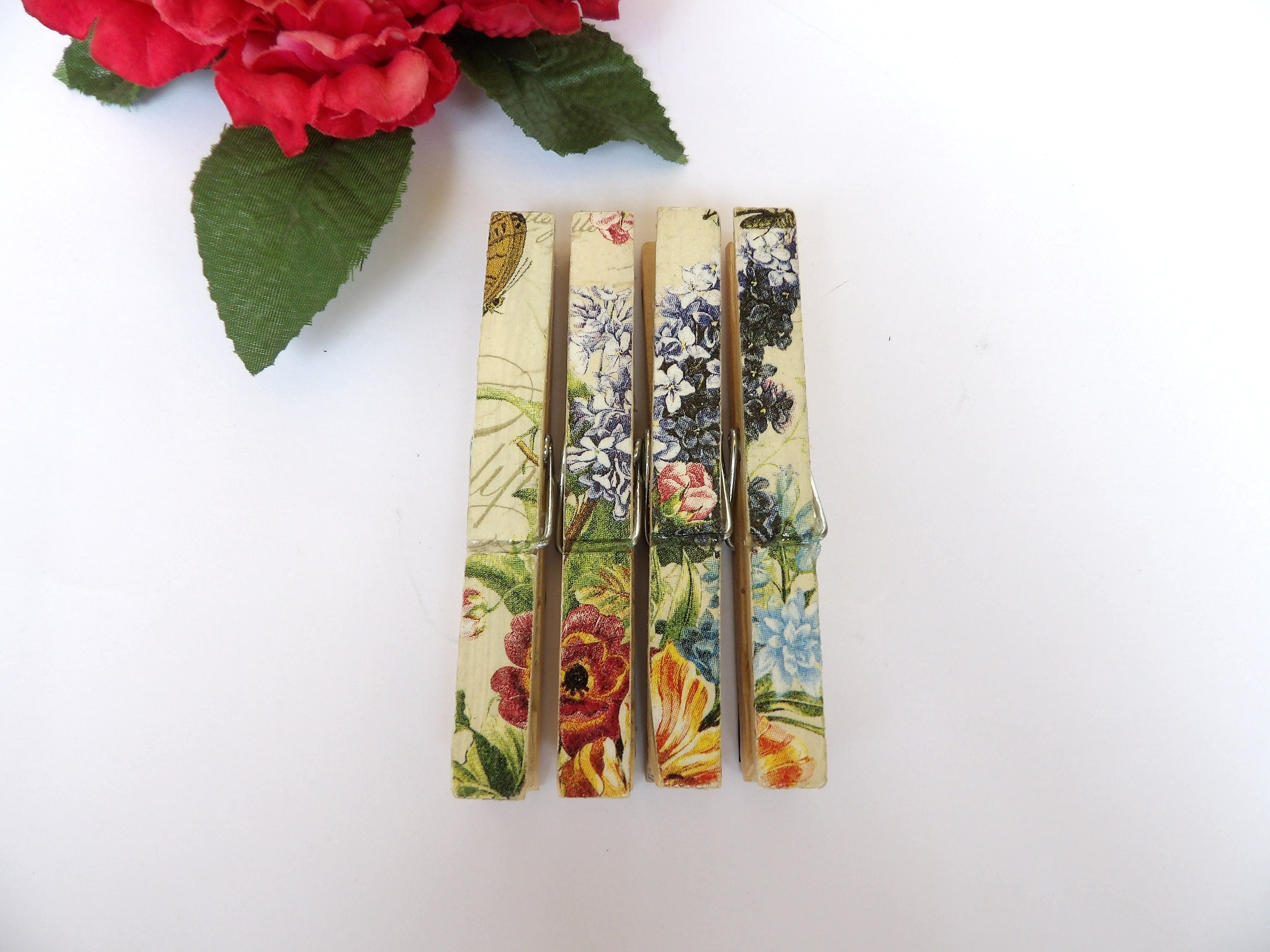 Set of 4 clothes pin magnets, fridge magnet, office clips, memo organizer, vintage clothespin, decorated clips, teacher gift, photo holder