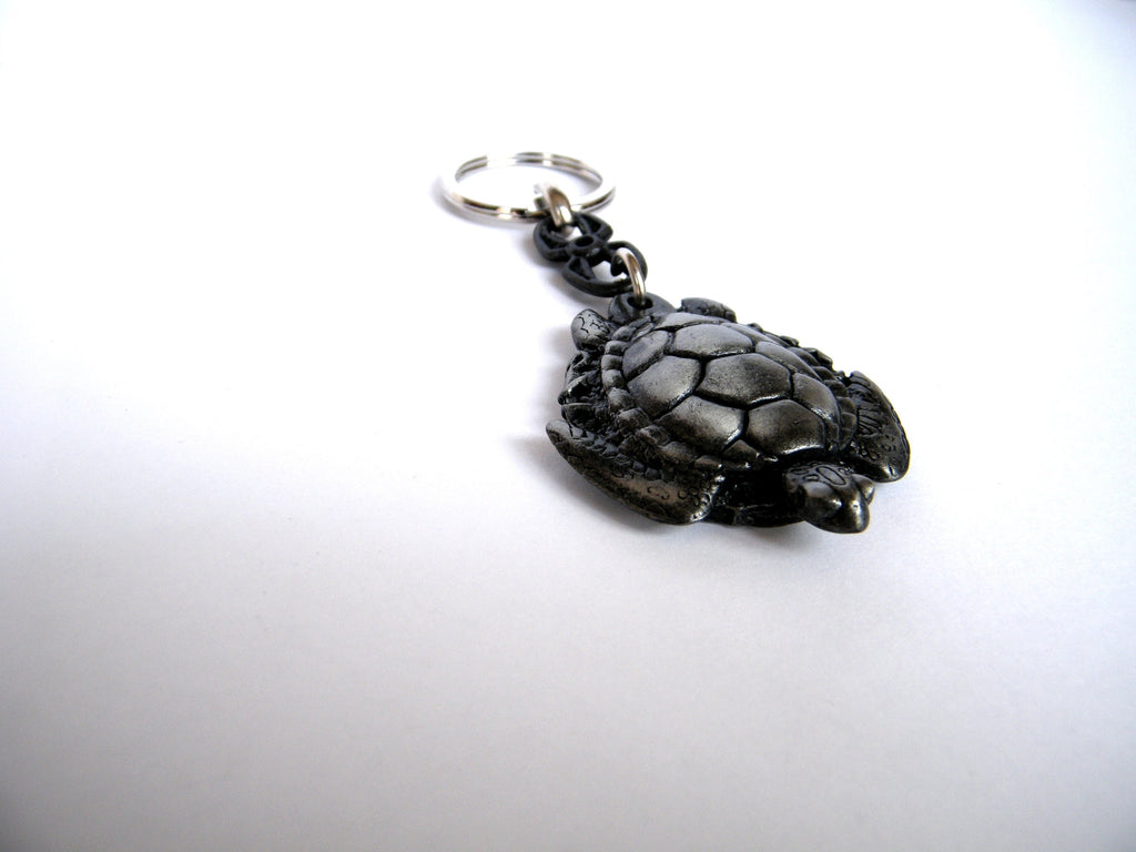 Sea turtle keychain, ocean keyring, divers gift, beach themed gift, sea turtle charm, gift for him, animal keychain, bag accessory,