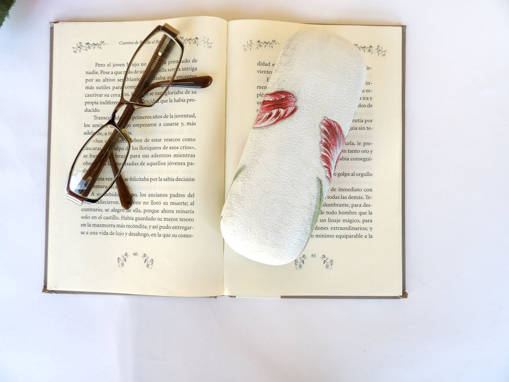 Handmade Tulip Eyeglasses Case: Floral Glasses Holder
