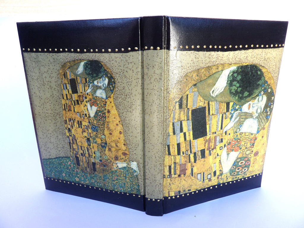 Gustav Klimt 'The Kiss' 2026 A5 Daily Art Diary