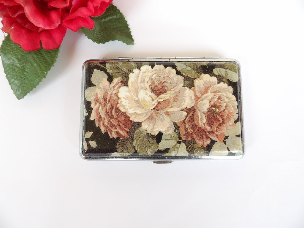 Slim 100's Cigarrette Case with Roses, Floral Box, Business Card Case, Gift for Smokers, Elegant Gift for Her, Credit Card Case, Bag Purse