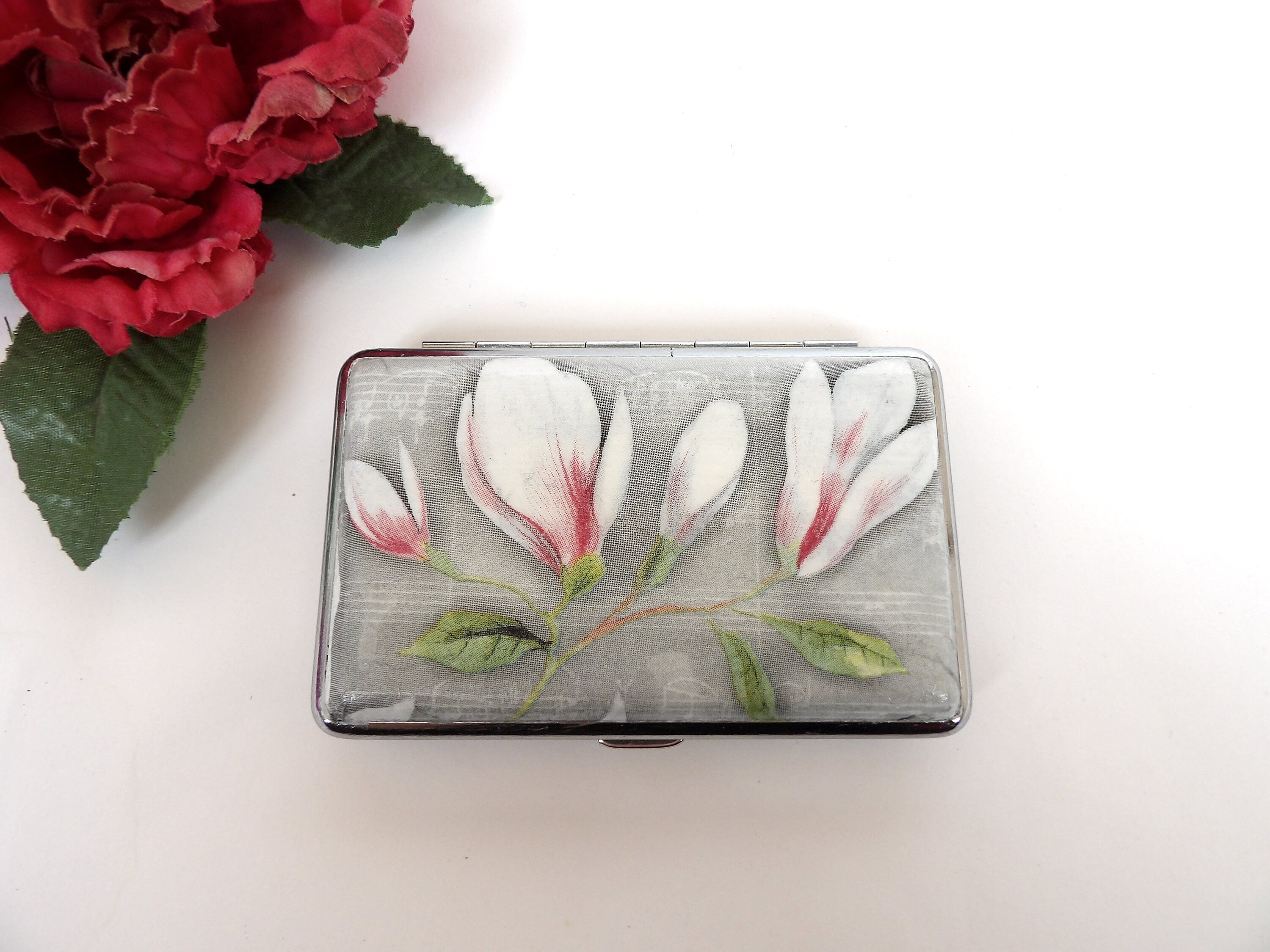 Magnolia Blossom Cigarrette Case, 100's slim Cigarette Box,  White Magnolia Pattern, Floral Woman Case, Business Card Case, Gift for wife