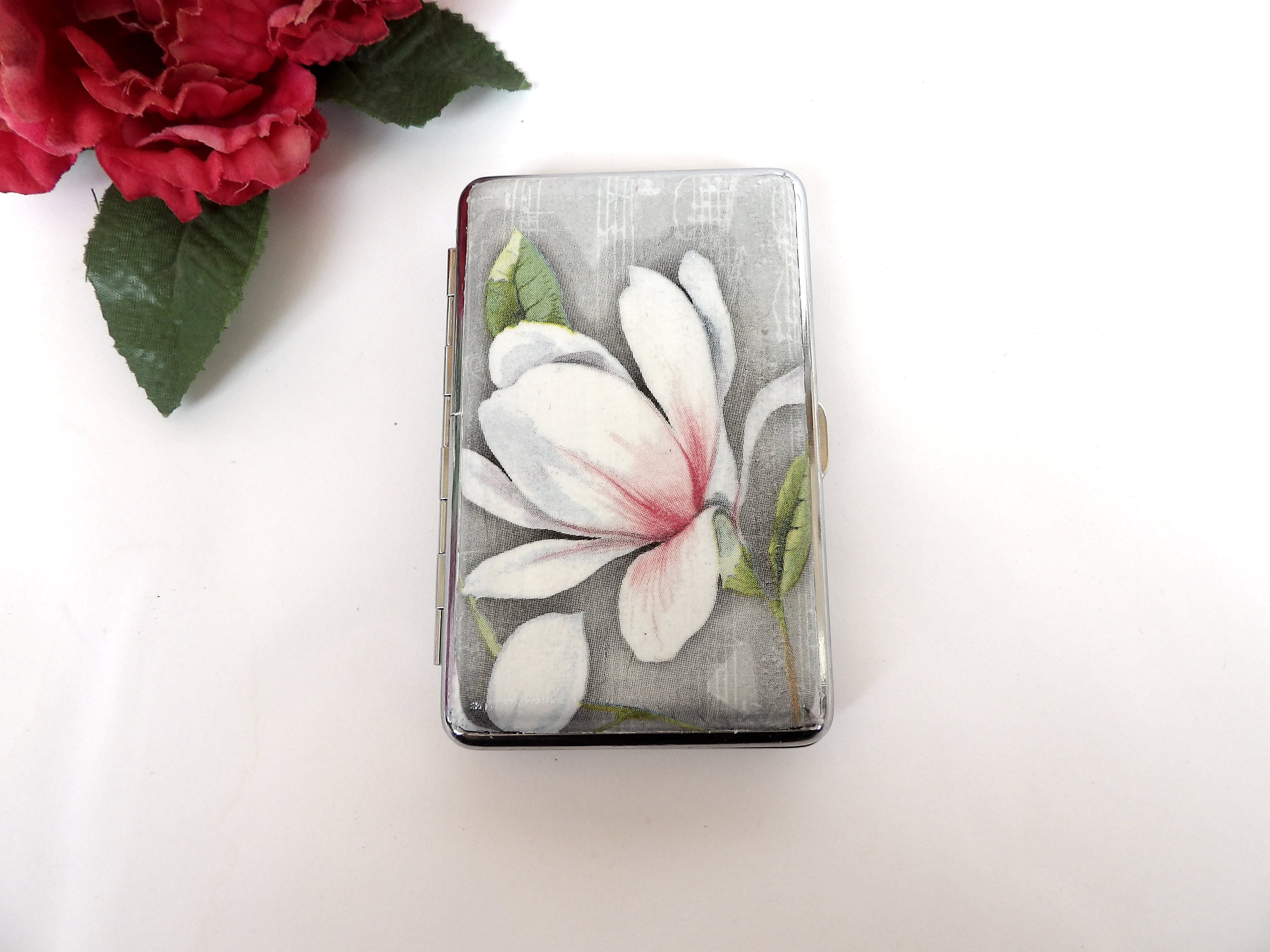 Magnolia Blossom Cigarrette Case, 100's slim Cigarette Box,  White Magnolia Pattern, Floral Woman Case, Business Card Case, Gift for wife