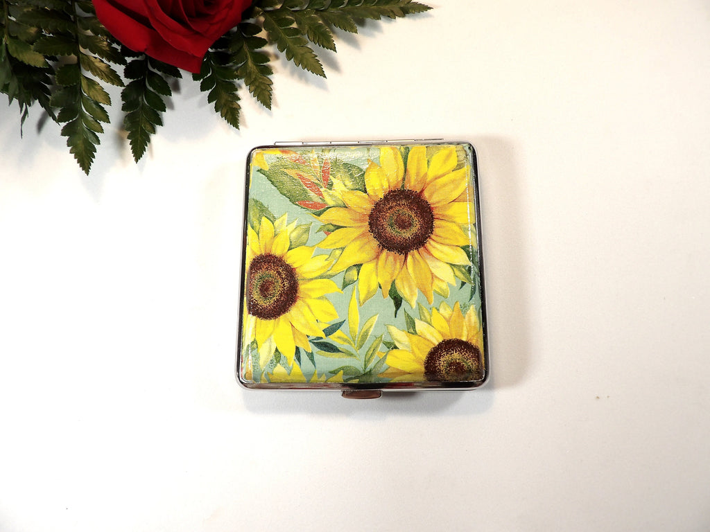Sunflower Cigarette Case, Floral ID Card Case, Business Card Case, Distresed Floral Case, Credit Card Wallet, Fashion Cigarrette Holder