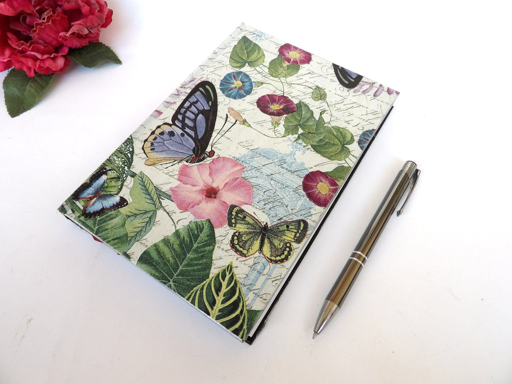 2026 A5 Daily Diary: Vintage Floral Hardcover Planner, Multilingual Options