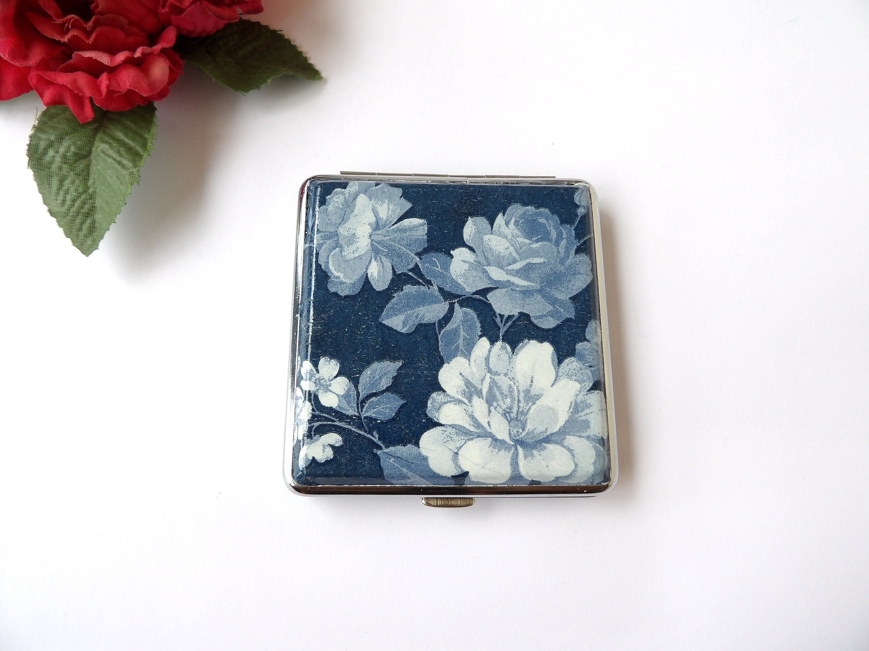 Elegant cigarette case, bussines card case, smoking accessory for her, cigarrette box, woman clutch wallet, backpack purse, credit card case