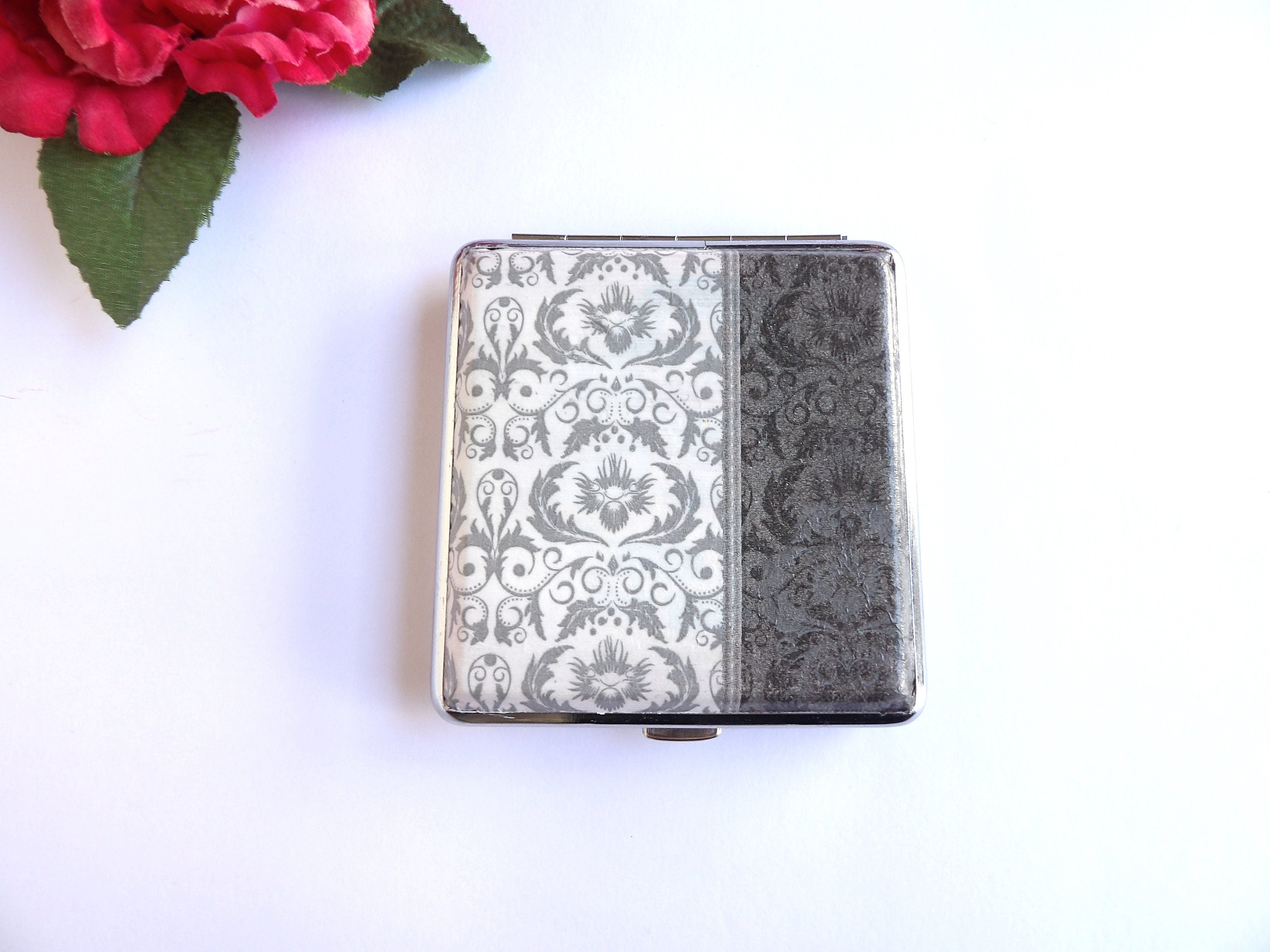 Credit Card  Cigar Case for Smokers - Regular Size Box Bag Accessory Gift - Small Object Holder