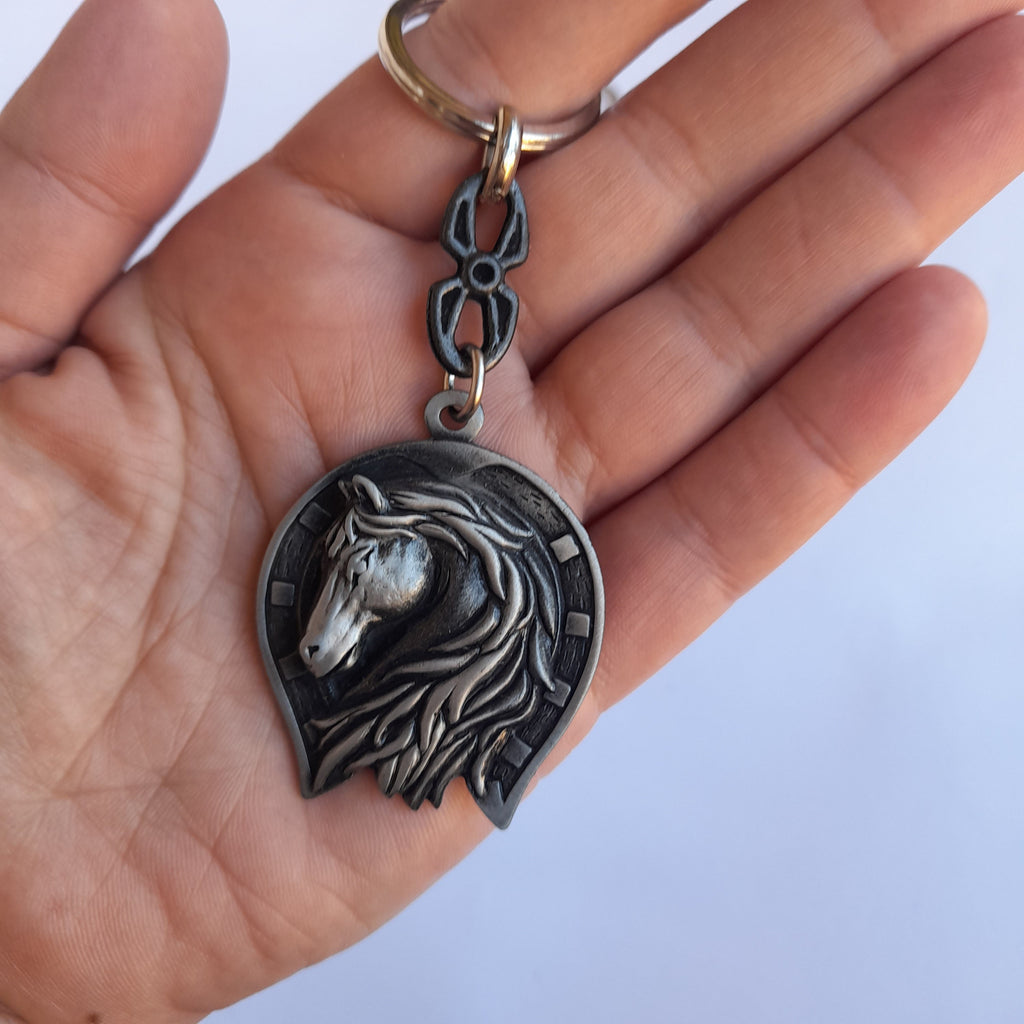 Horse keychain, horseshoe keyring, horse head charm, lucky keychain, gift for him, car accessory, cowboy gift, southwestern style, good luck