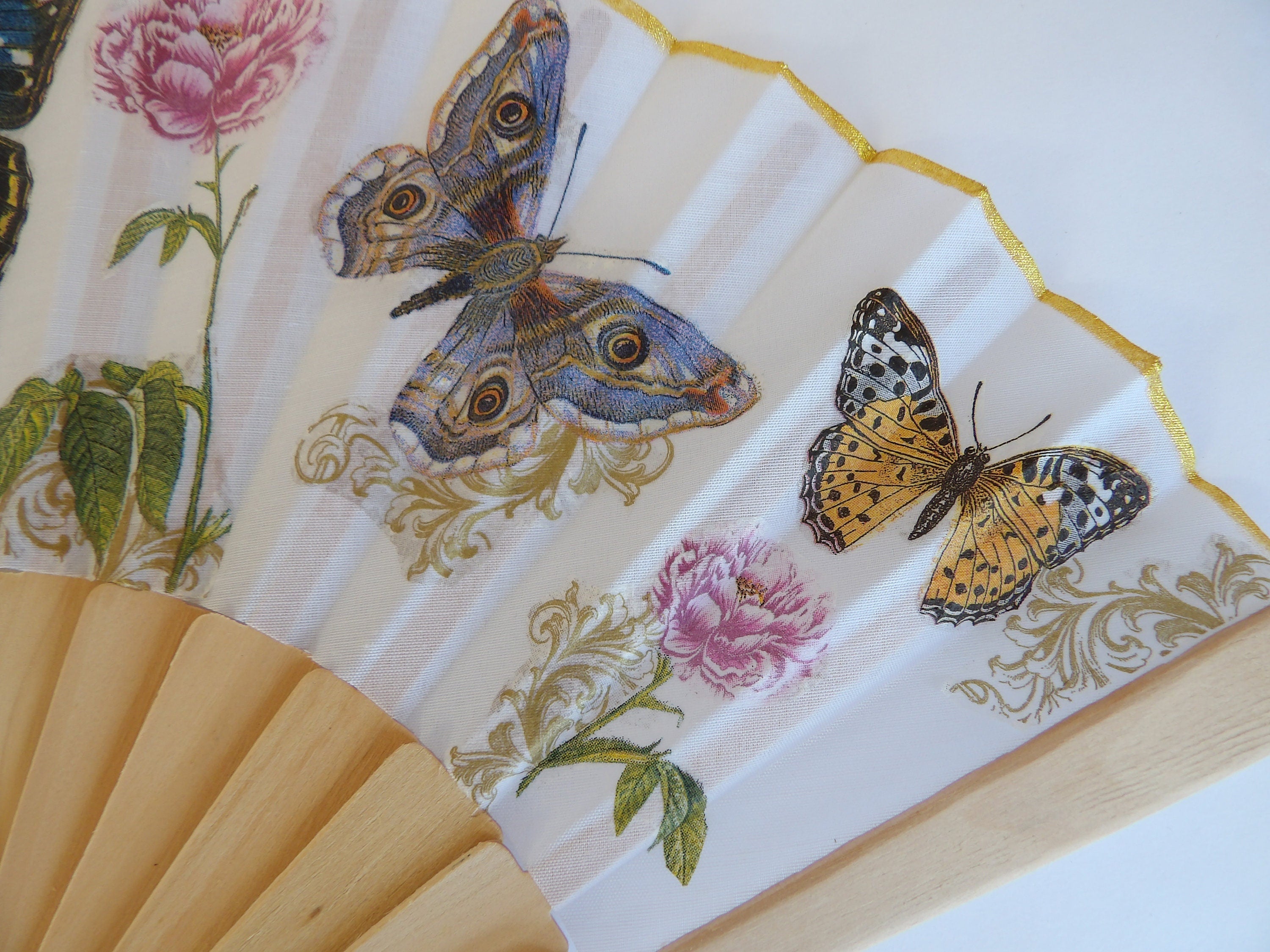 Butterfly Hand Fan, Holding Fan, Wedding Gift, Bride Accessory, Gift for Birds lovers, Bridesmaid Hand Fan, Summer Accessory