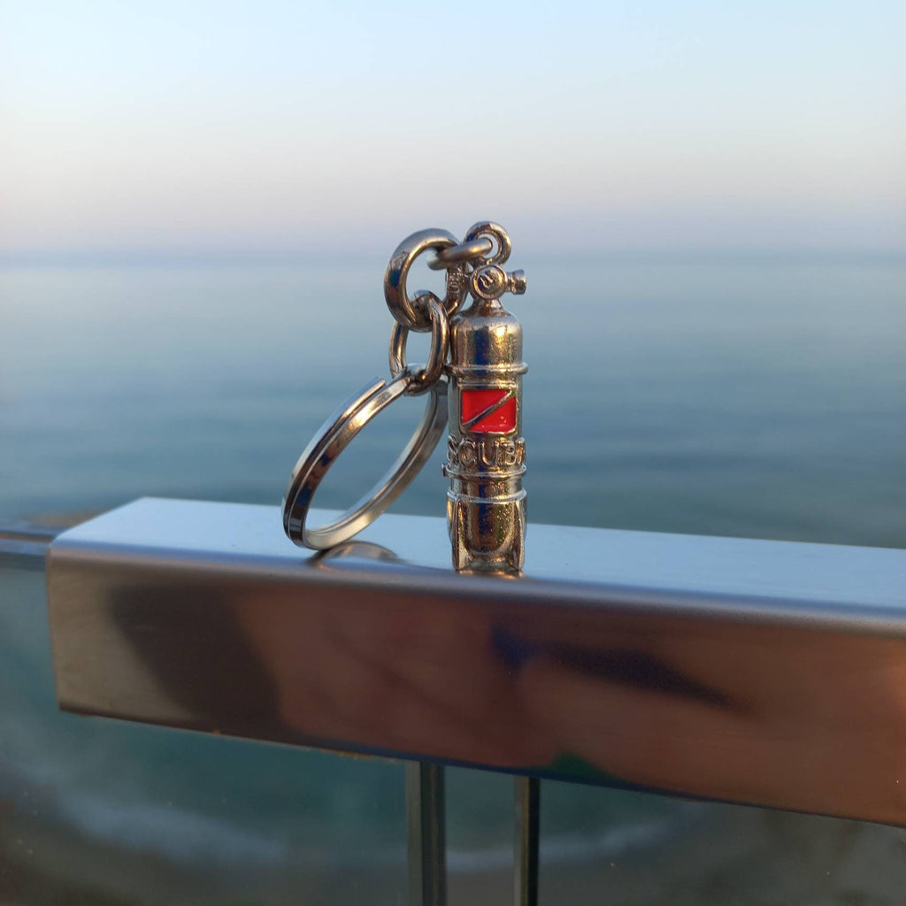 Scuba Diving Air Tank Keyring, Oxygen Tank Keychain, Snorkeling, Ocean Lovers Gift, Gift for Swimmer, Divers Gift Idea, Sports Charm