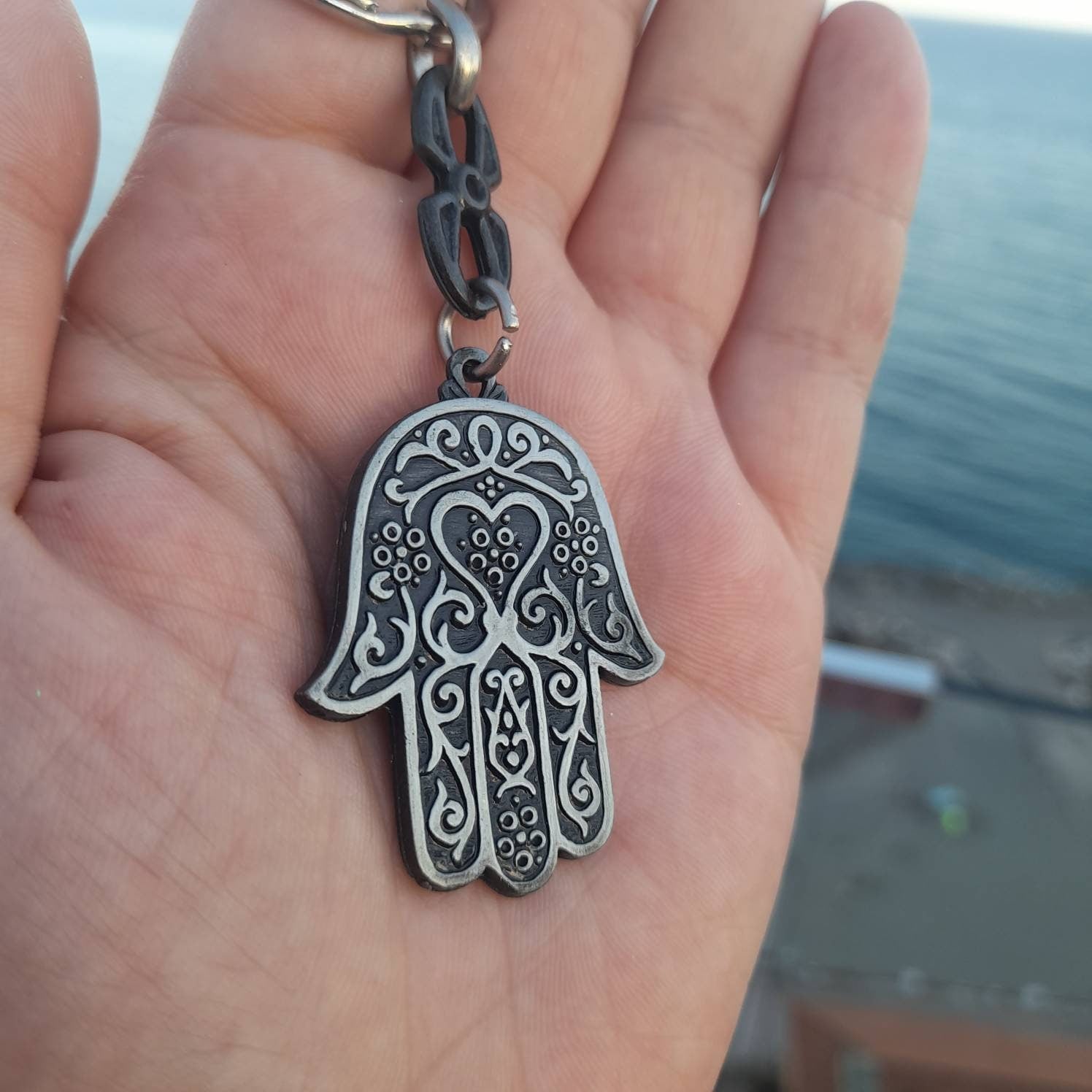 Hamsa hand keychain, Fatima hand, hamsa amulet, spiritual keyring, protection charm, good luck keyring, car accessory,  unisex gift
