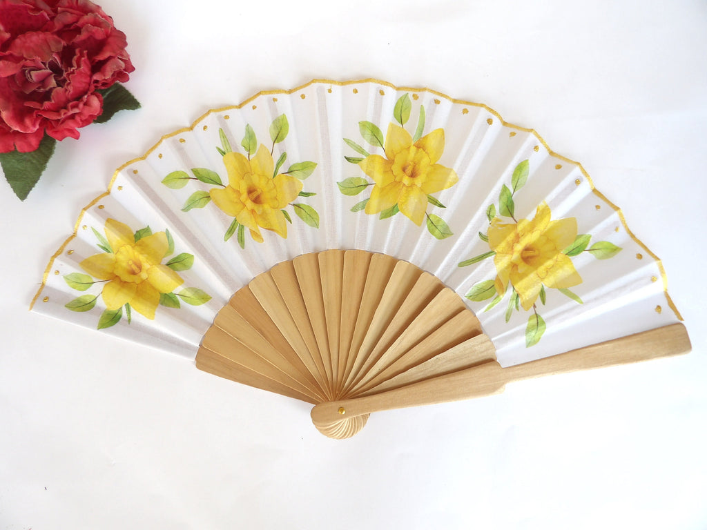 Daffodil Hand Fan, Floral Holding Fan, Evening or Wedding Dress Accessory, Spanish Hand Fan, Yellow hand fan, gift for bride mom