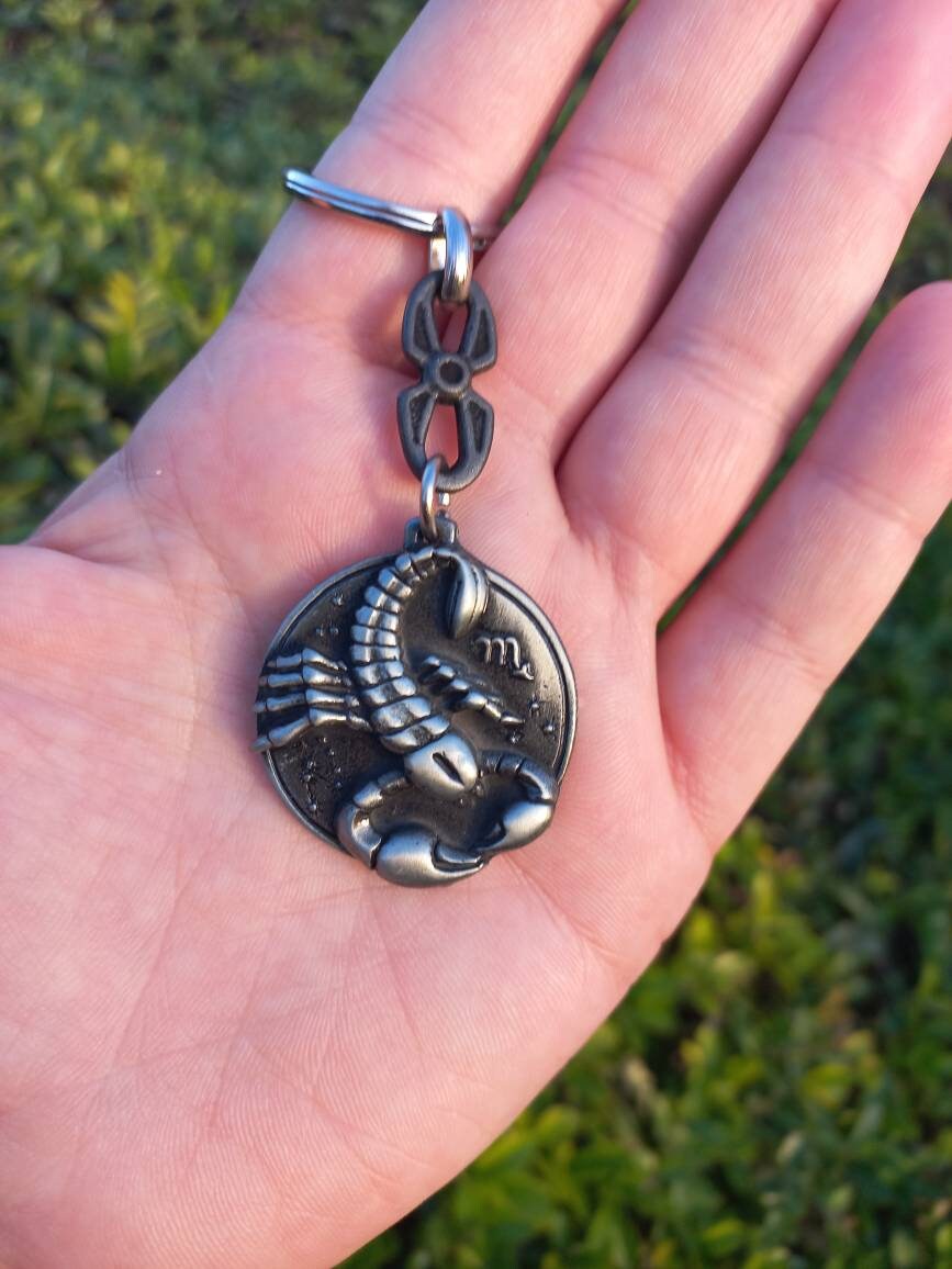 Scorpio keychain, zodiac sign keyring, horoscope constellation pendant, astrology charm, Scorpio jewelry, birthday gift idea, horoscope