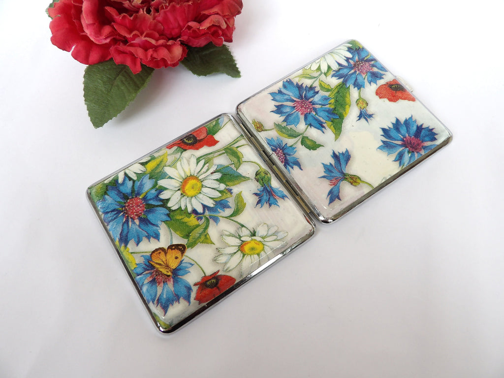 Daisy Cigarette Case, Cornflower ID Case, Business Card Case, Wild Flowers Case, Credit Card Wallet, Floral Cigarrette Holder, Clutch case