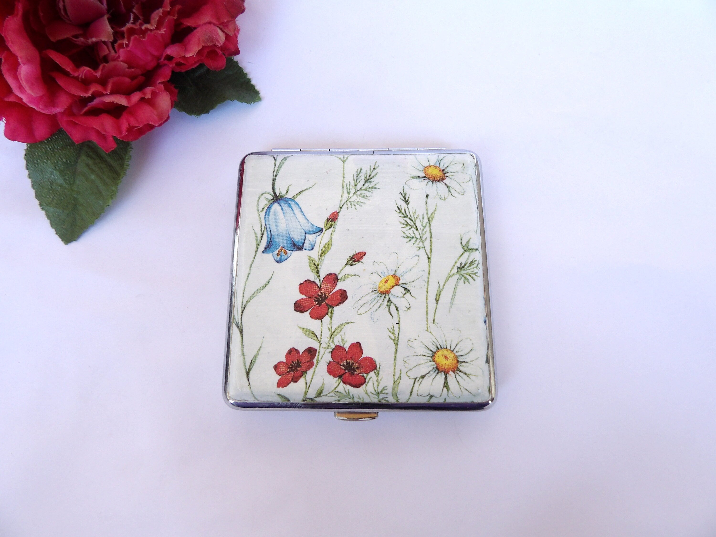 Wild flowers Cigarette Case, ID Card Case, Business Card Case, Distresed Floral Case, Credit Card Wallet, Cigarrette Holder, clutch case