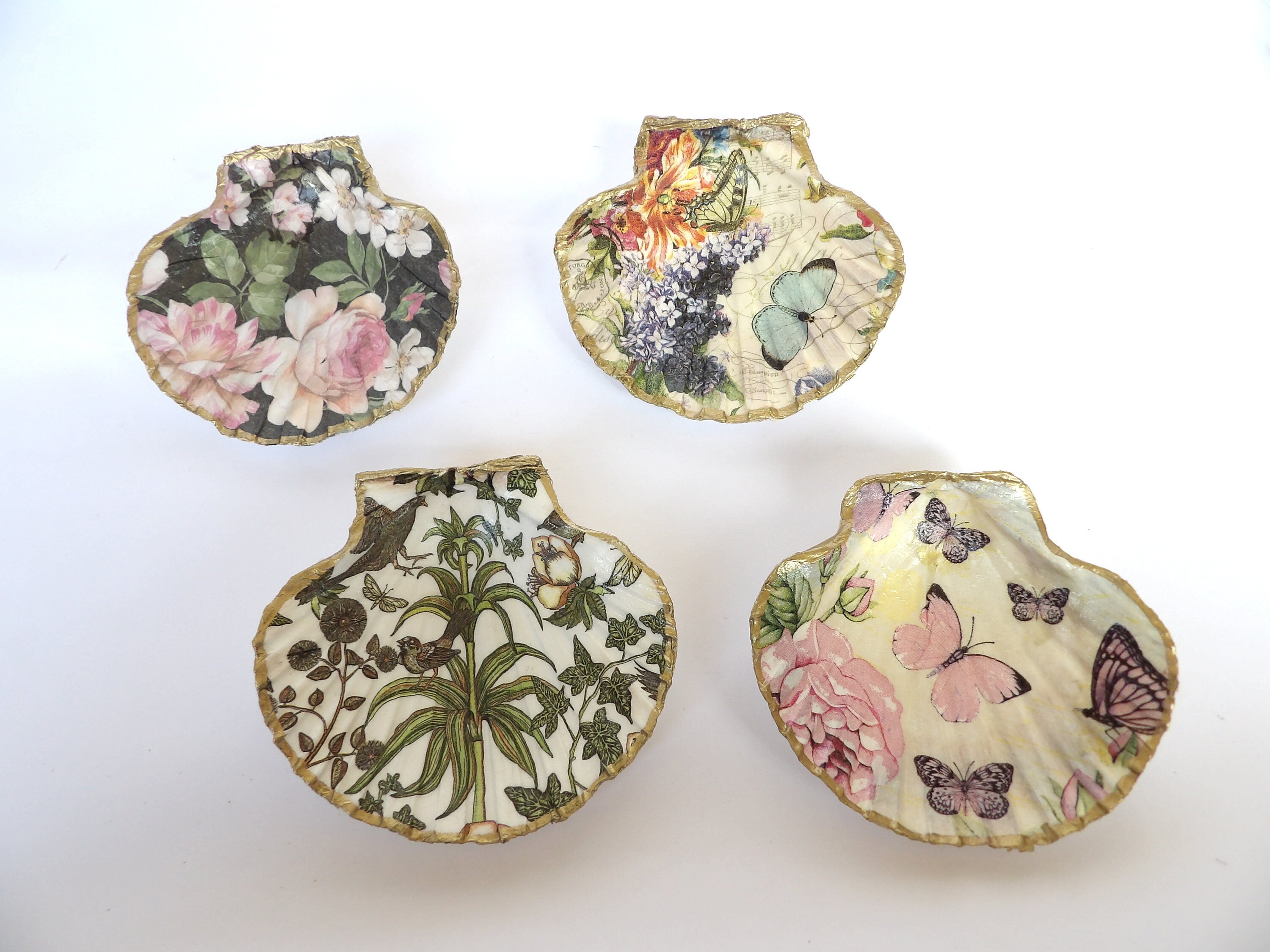 Scallop shell ring dish, soap dish, jewelry dish, large  shells dish, floral trinket dish, candy dish, bathroom decor with birds, botainical