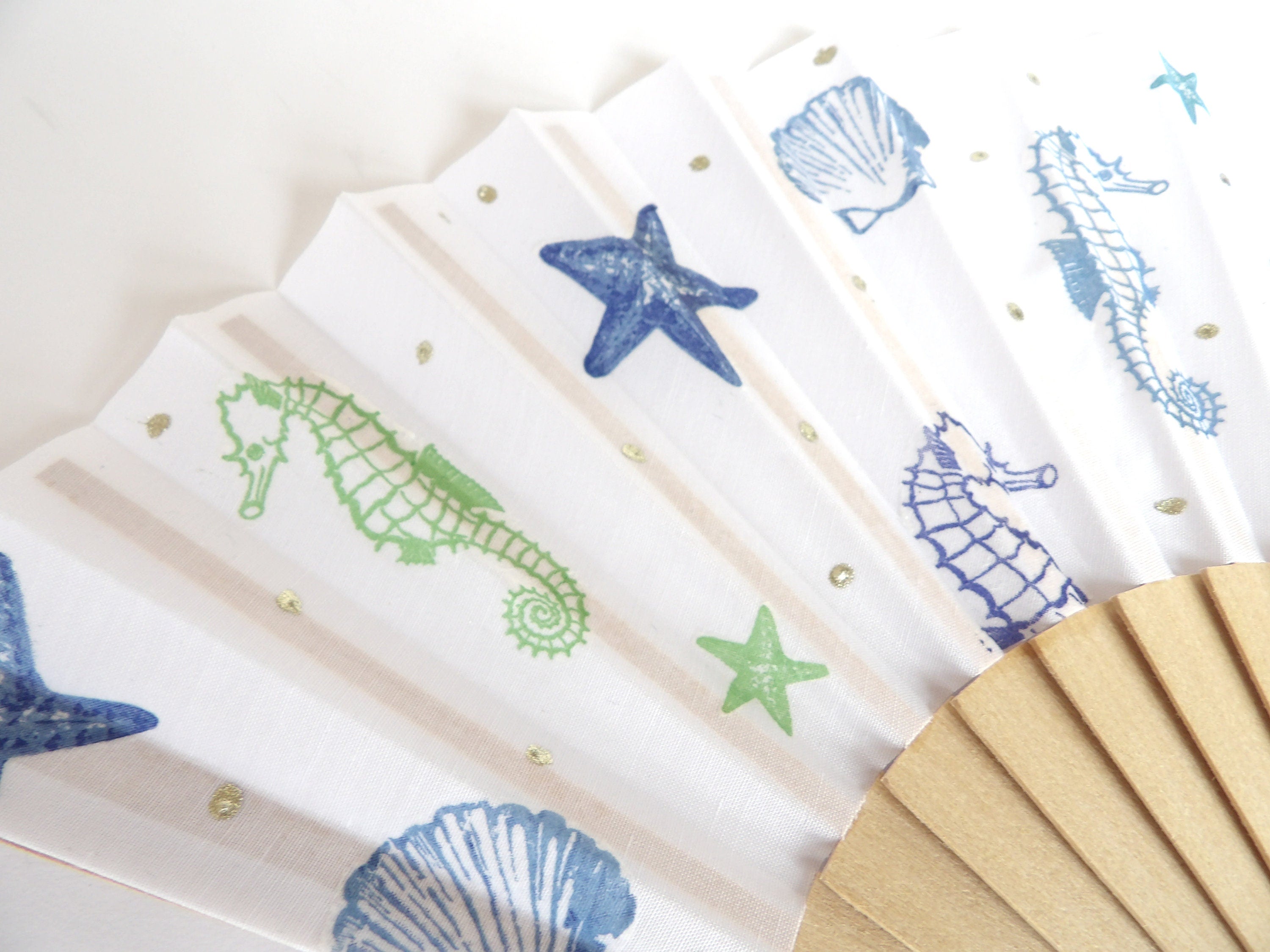 Hand Fan for Beach wedding, Folding Fan with Shells and Sea Horse, Nautical Wedding Hand Fan, Scllop Handheld fan, Summer Accessory for Wife