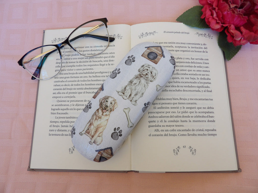 Cute Dogs Eyeglass Case, Portable Hard Sunglass Case, Sweet Puppy Eyeglass Protector, Dog mom Eyeglasses Box, Animal lover gift,