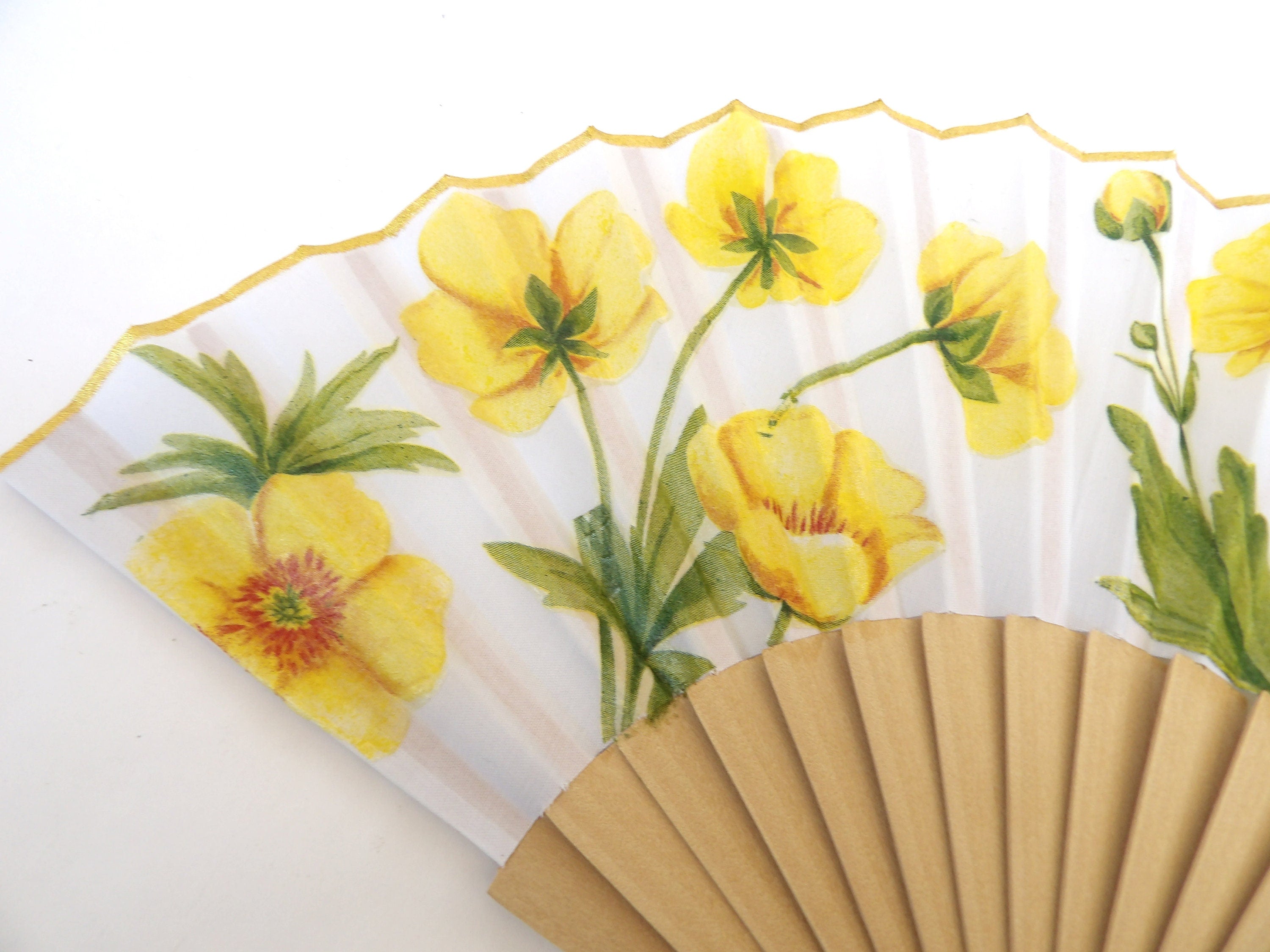 Floral Hand Fan, Handheld Folding Fan, Wedding Hand Fan, Scllop Handheld fan, Bride Hand Fan, Summer Accessory, Gift for Bridesmade