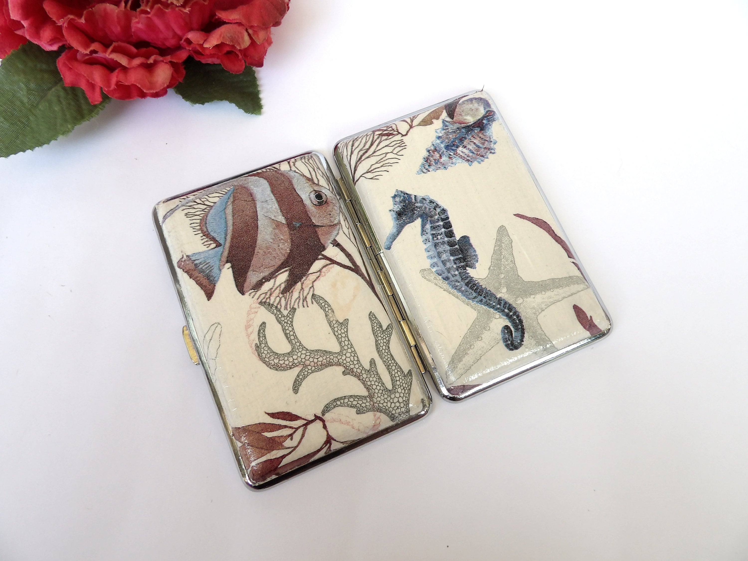 Slim 100's Cigarrette Case with Sea horse, Nautical Box, ID Card Case, Gift for Smokers, Fish and sea star case, Credit Card Case, Bag Purse