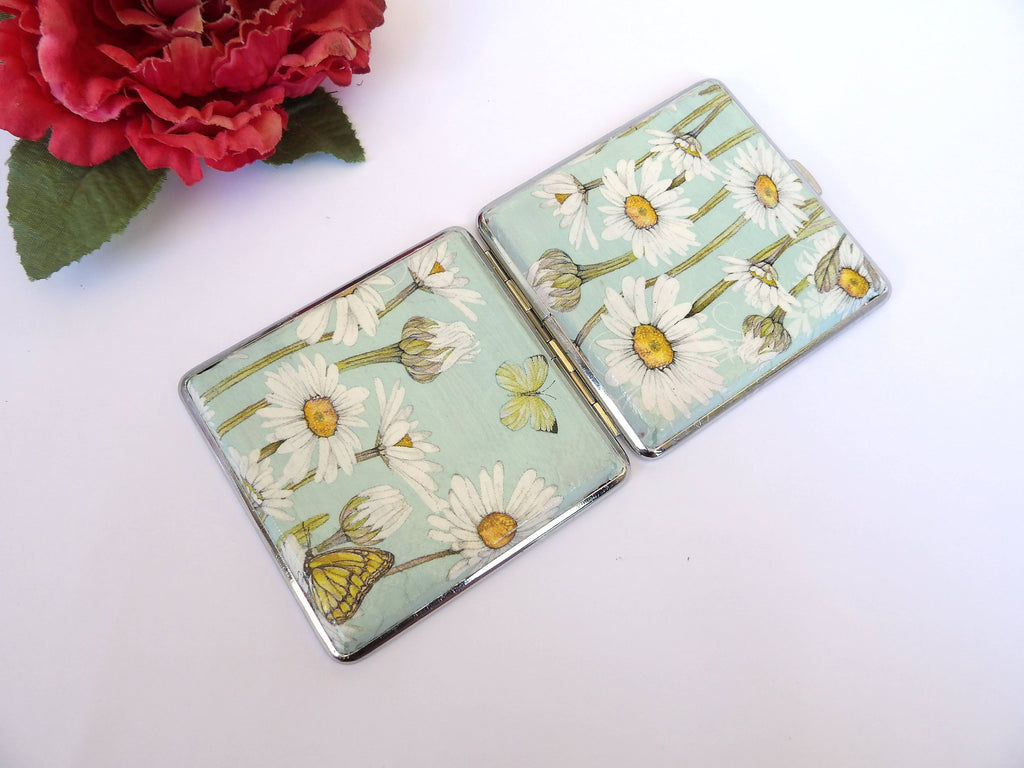 Daisies Cigarette Case, Butterfly ID Case, Business Card Case, Wild Flowers Case, Credit Card Wallet, Floral Cigarrette Holder, Clutch case