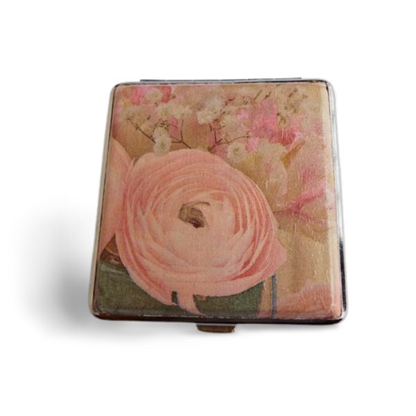 Vintage Shabby Chic Cigarette Case - Elegant Credit Card  King Size Box for Smokers - Bag Accessory