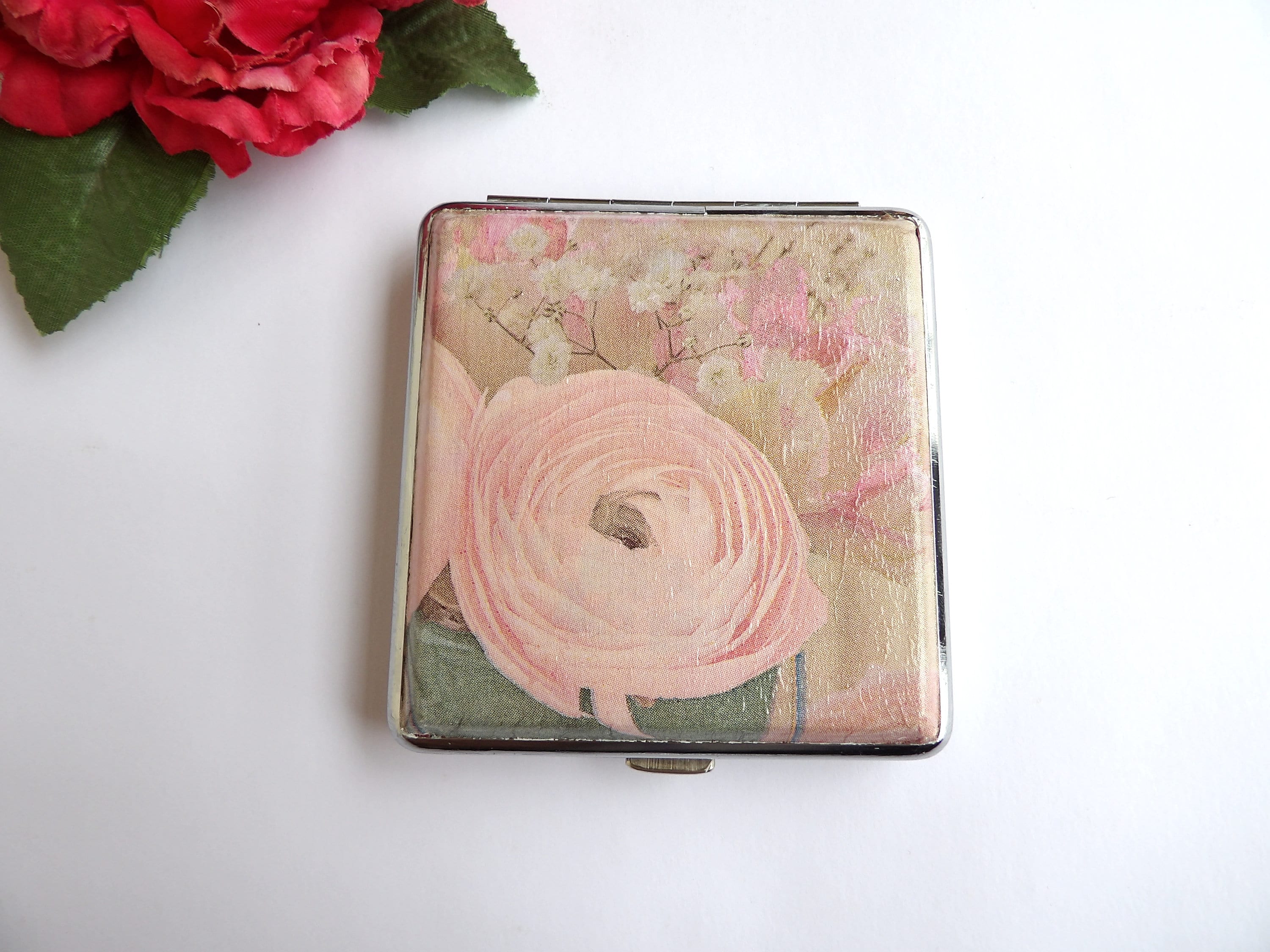 Vintage Shabby Chic Cigarette Case - Elegant Credit Card  King Size Box for Smokers - Bag Accessory