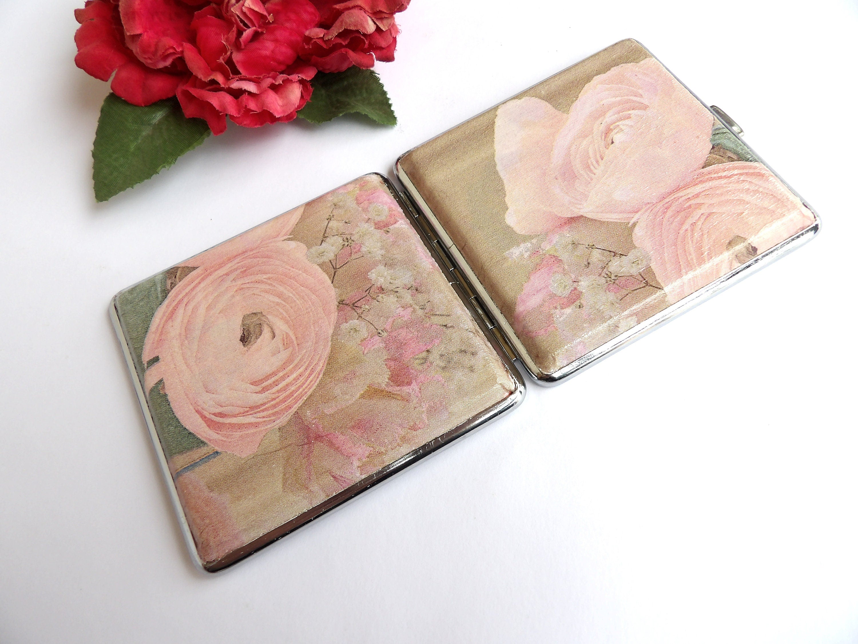 Vintage Shabby Chic Cigarette Case - Elegant Credit Card  King Size Box for Smokers - Bag Accessory