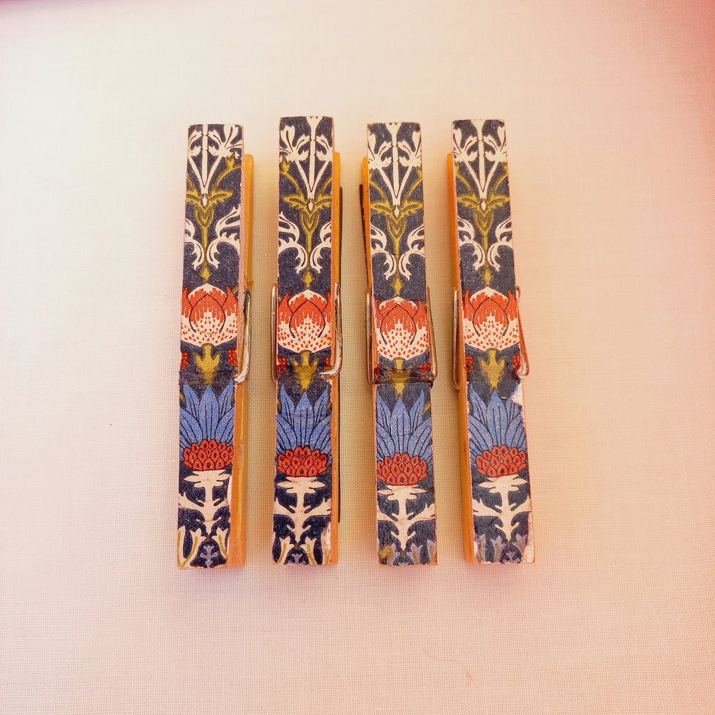 Set of 4 William Morris Pegs Magnets, Fridge Magnet, Office Clips, Memo Organizer, Fridge Pegs, Decorated Clips, Teacher Gift,