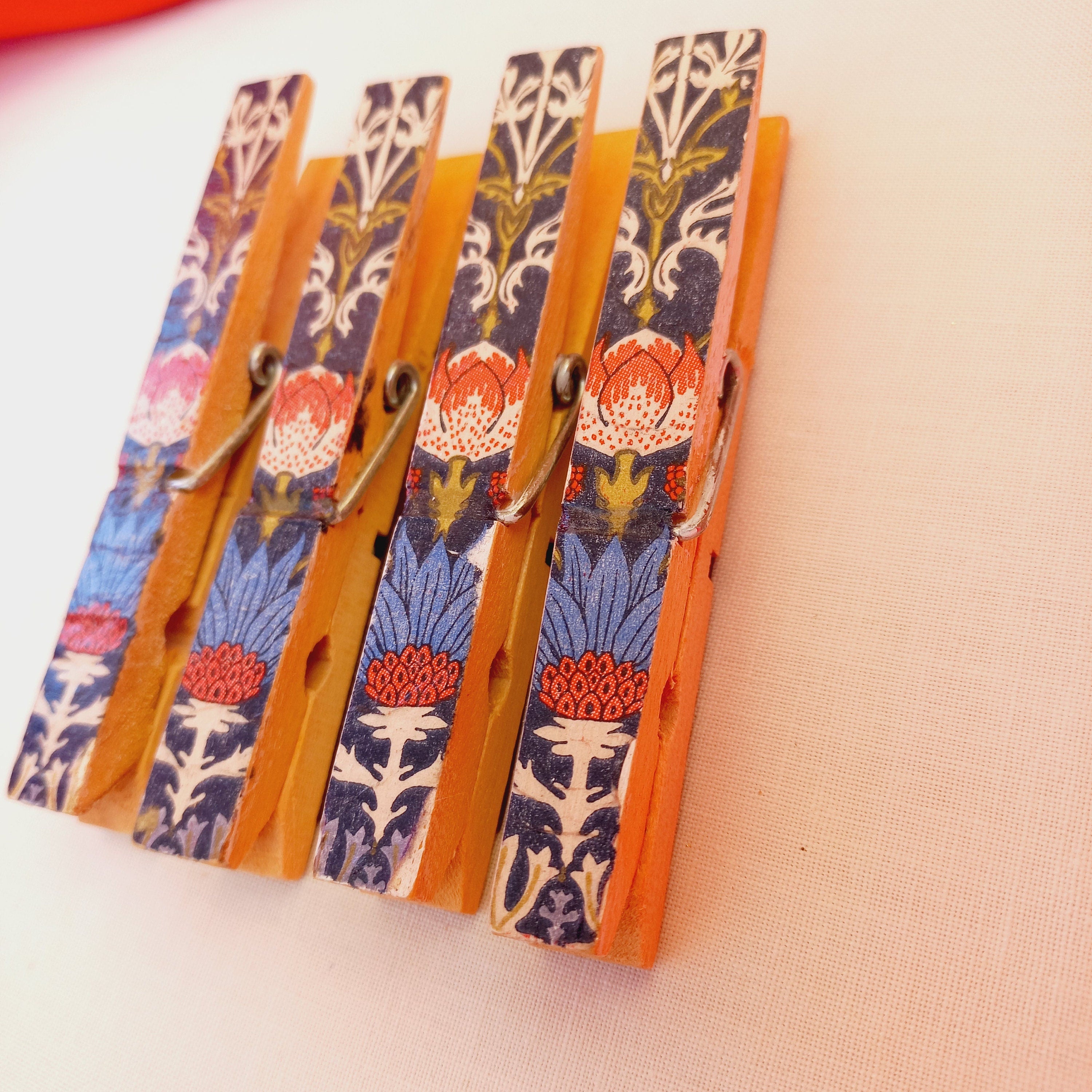 Set of 4 William Morris Pegs Magnets, Fridge Magnet, Office Clips, Memo Organizer, Fridge Pegs, Decorated Clips, Teacher Gift,