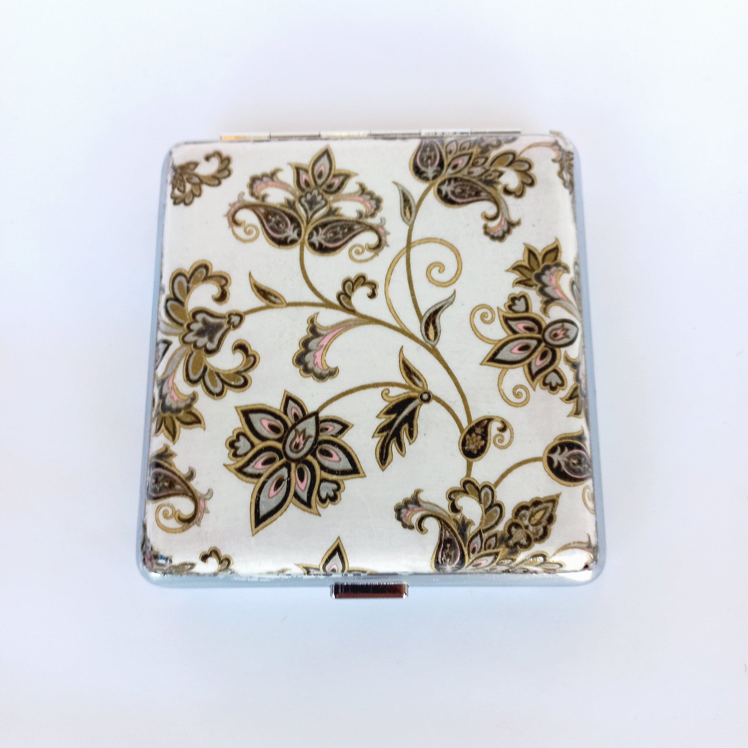 Floral Cigarette Case, Elegant ID Card Case, Business Card Case, Distresed Floral Case, Credit Card Wallet, Fashion Cigarrette Holder