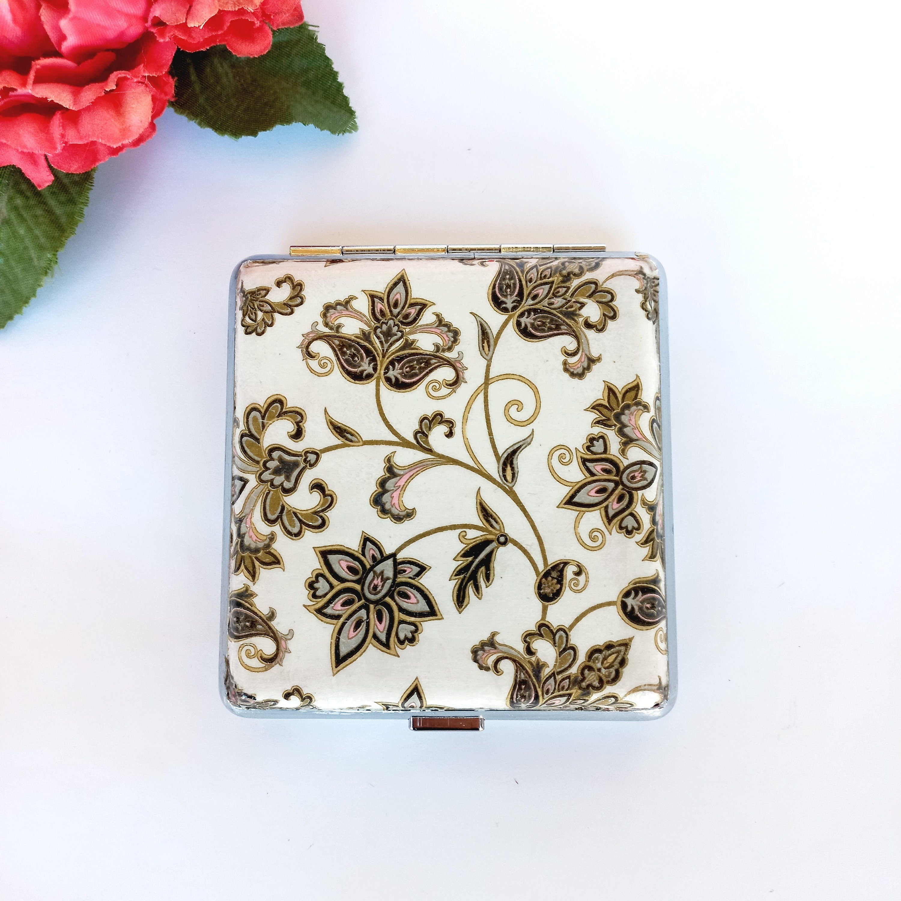 Floral Cigarette Case, Elegant ID Card Case, Business Card Case, Distresed Floral Case, Credit Card Wallet, Fashion Cigarrette Holder