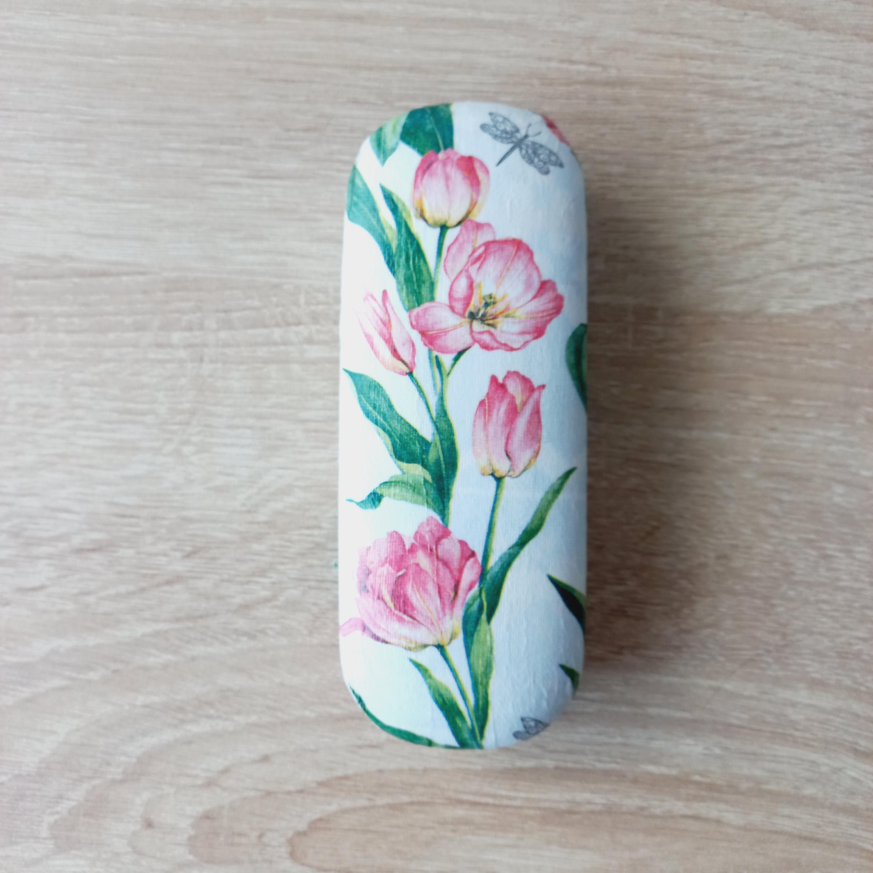 Tulips Eyeglass Case, Portable Hard Glasses Case, Floral Eyeglass Protector, Adorable Eyeglasses Box,  Reading glasses Case