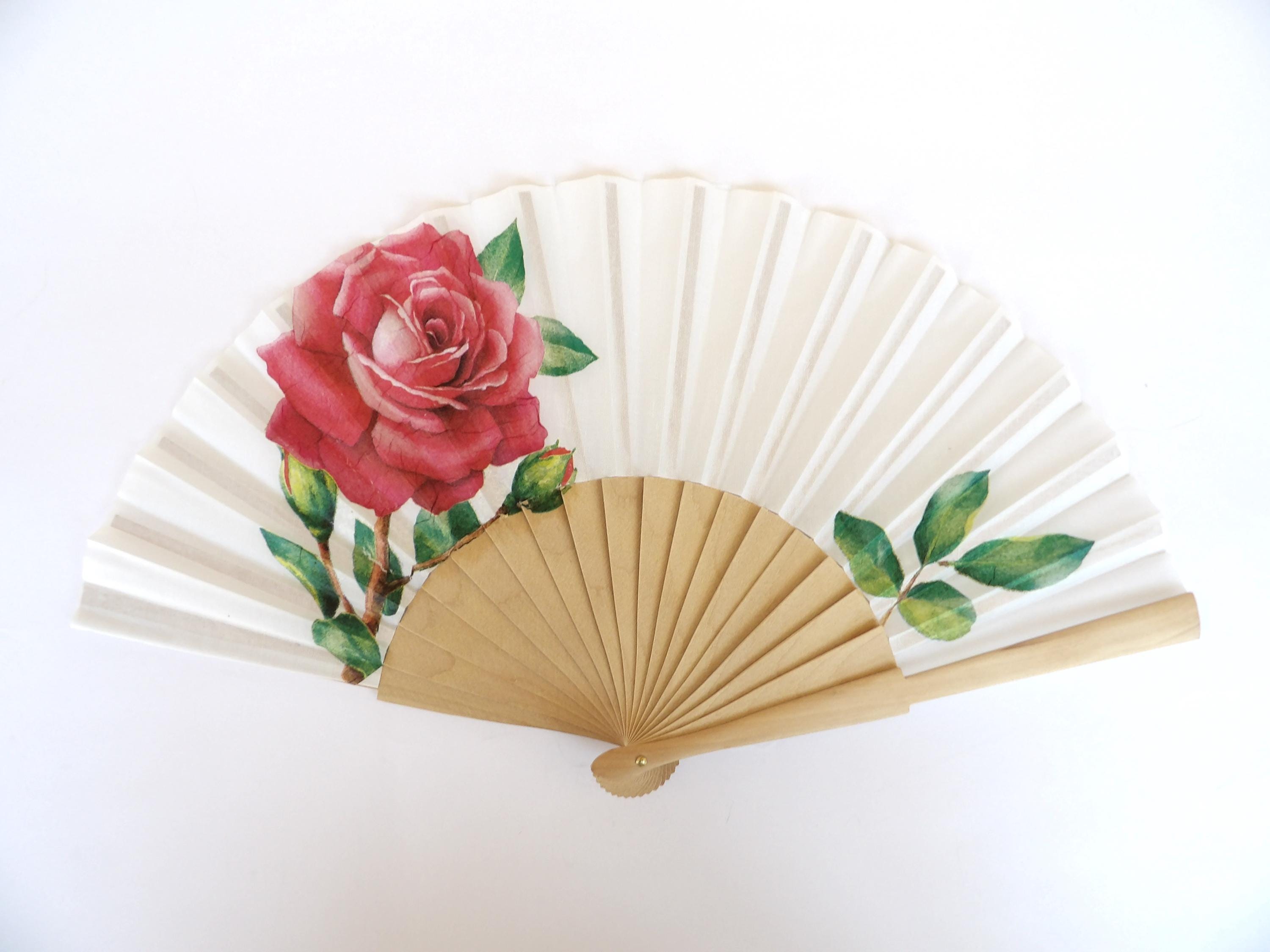 Red Rose Hand Fan, Woman Hand Fan, Spanish fan, Hot Summer Accessory, Trendy Wedding Gift, Scallop Folding Fan, Fashion Hand Fan, Abanico