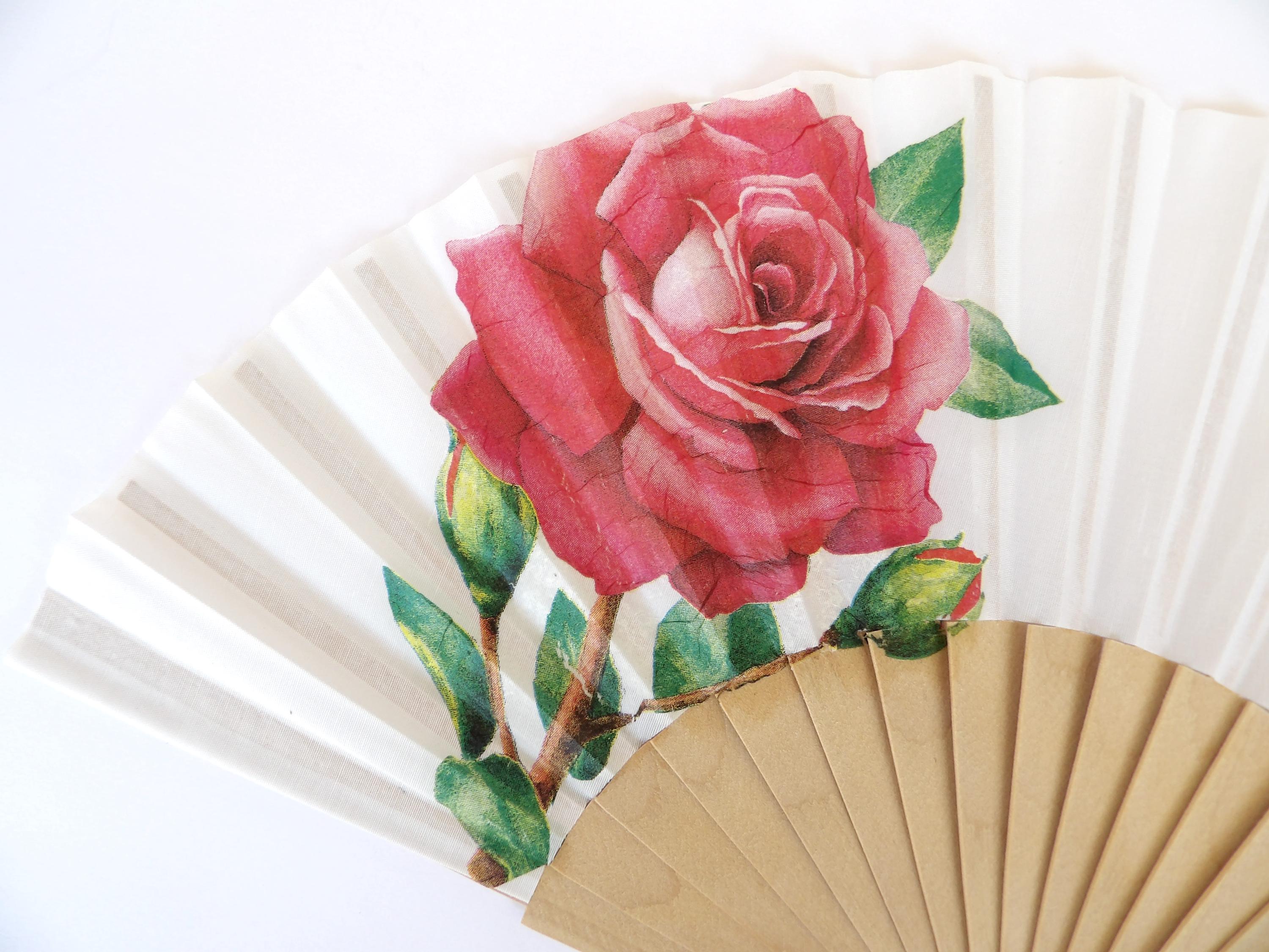 Red Rose Hand Fan, Woman Hand Fan, Spanish fan, Hot Summer Accessory, Trendy Wedding Gift, Scallop Folding Fan, Fashion Hand Fan, Abanico