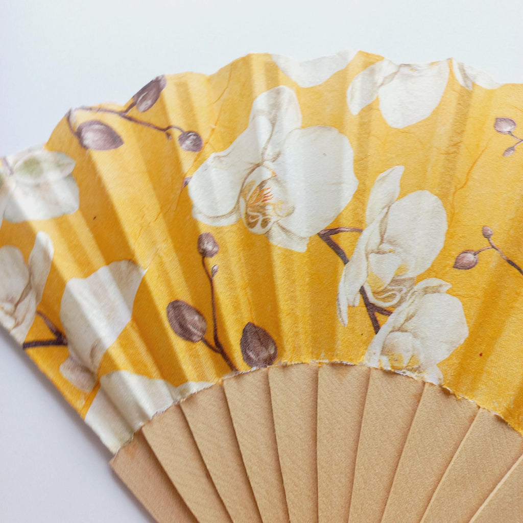 Orchid Flower Hand Fan, Wedding Dress Accessory, Bride Gift, White Orchid, Japanese Hand Fan, Woman Holding Hand Fan, Garden Party Favor