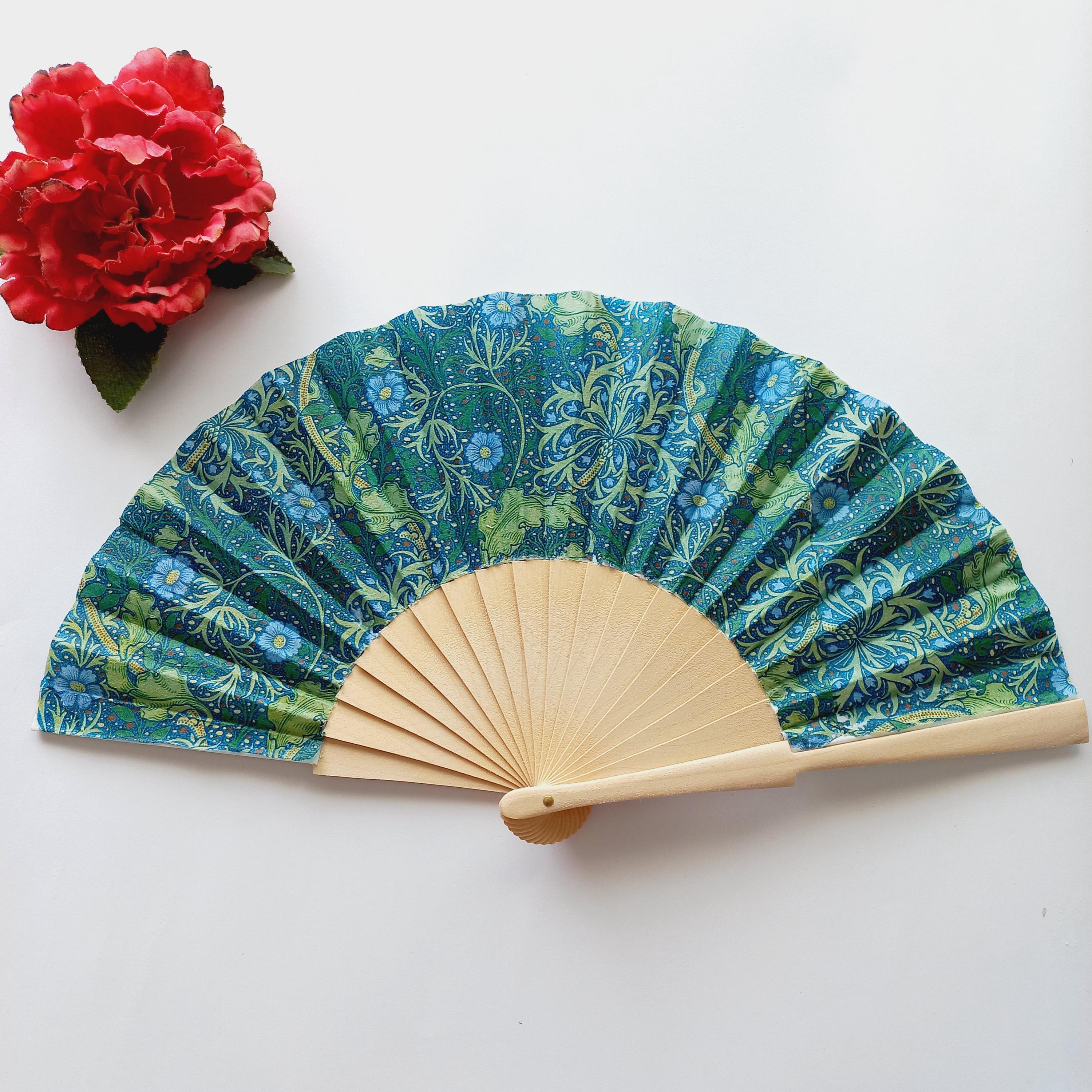 William Morris Hand Fan, Seaweed design, Wedding hand fan, Floral Holding Fan, Spanish Hand Fan, gift for bride, gift for bride mom