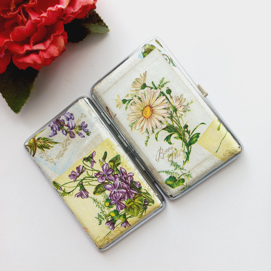 Slim Cigarrette Case with Daisy, Floral Box, Business Card Case, Gift for Smokers, Elegant, Credit Card Case, Bag Purse with Violets