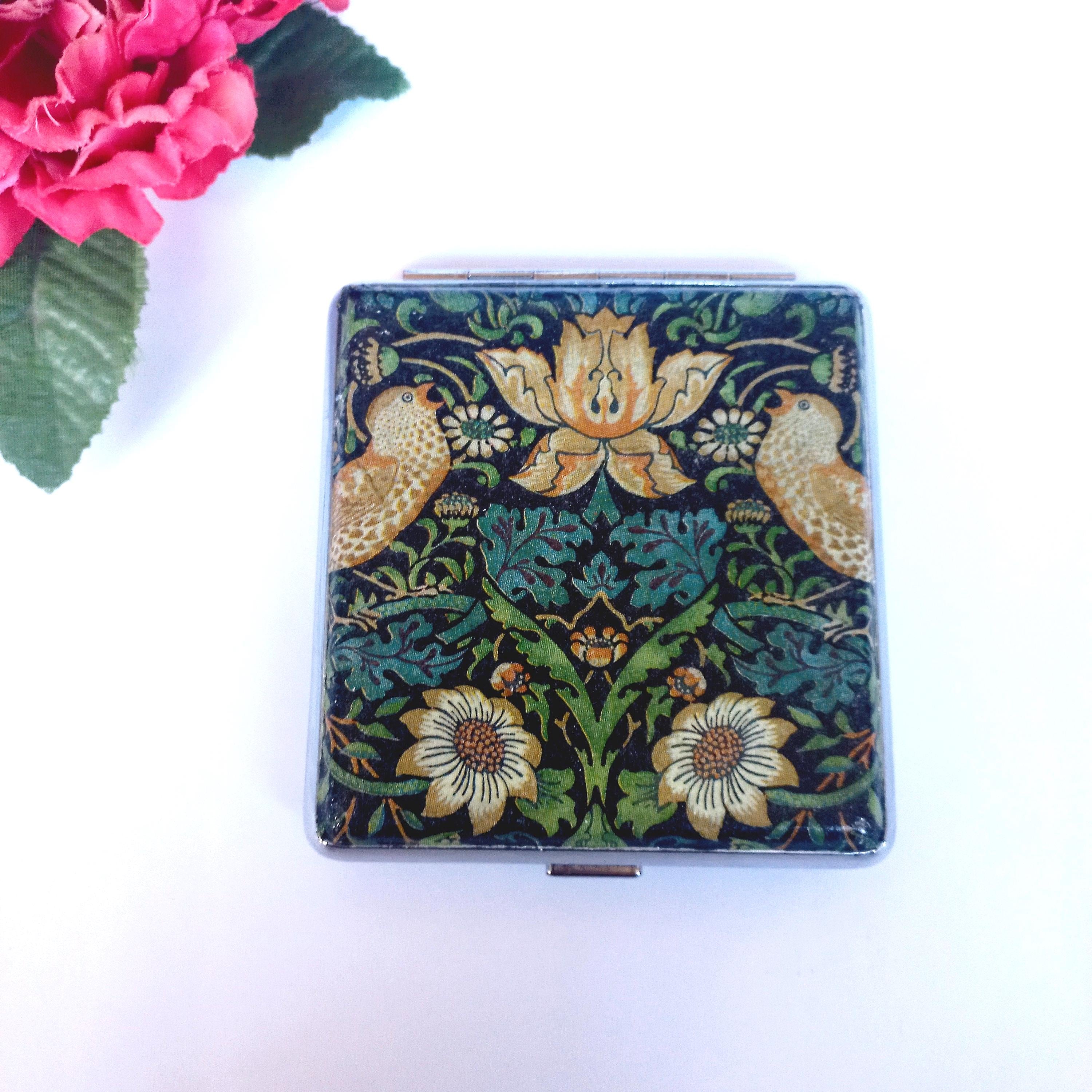 Strawberry Thief Cigarette Case, William Morris Case, Business Card Case, Credit Card Wallet, Fashion Cigarrette Holder,  Art Nouveau design